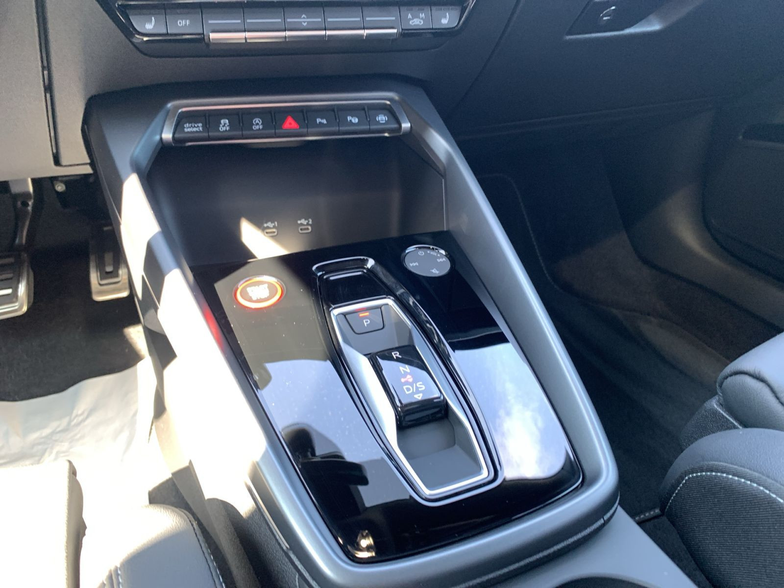 Audi - S3 Limousine_25