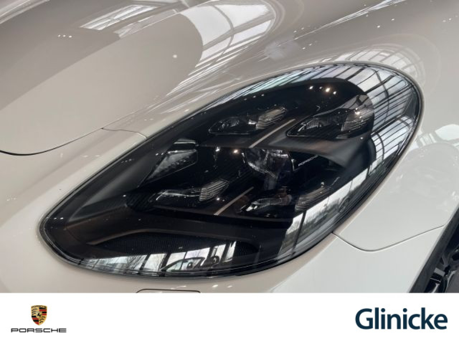 Porsche - Panamera_13