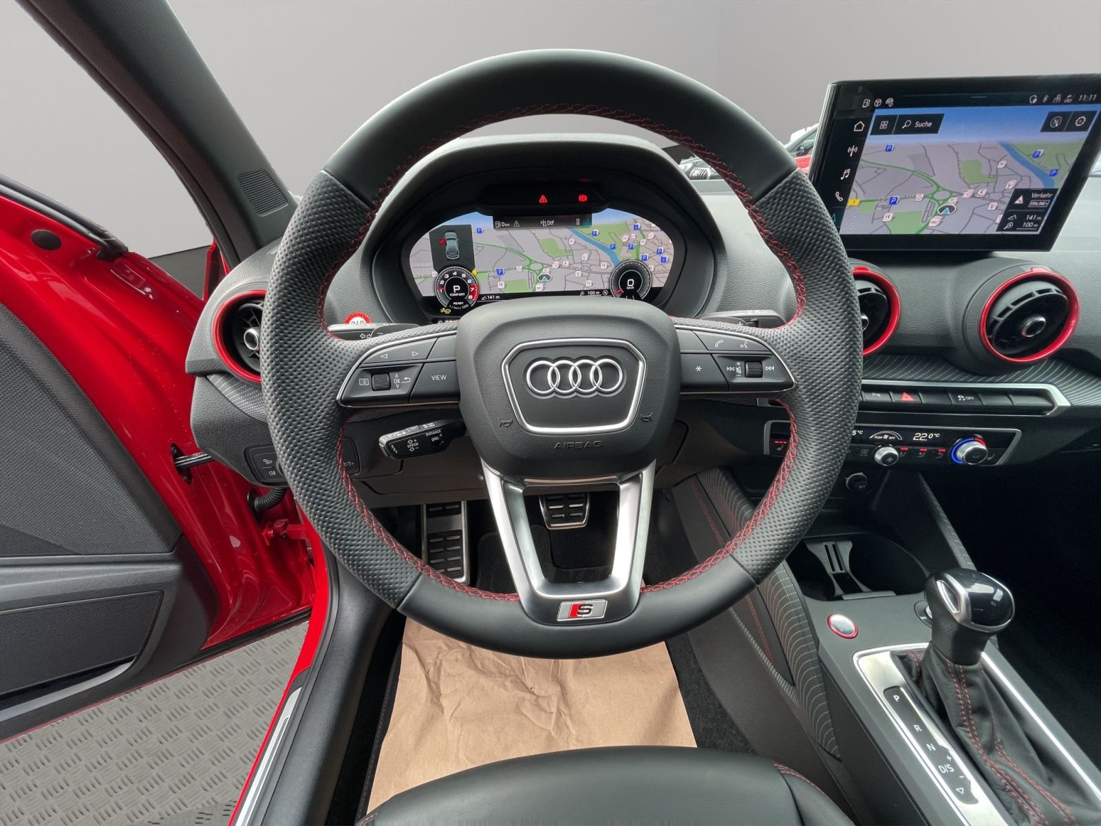 Audi - SQ2_12