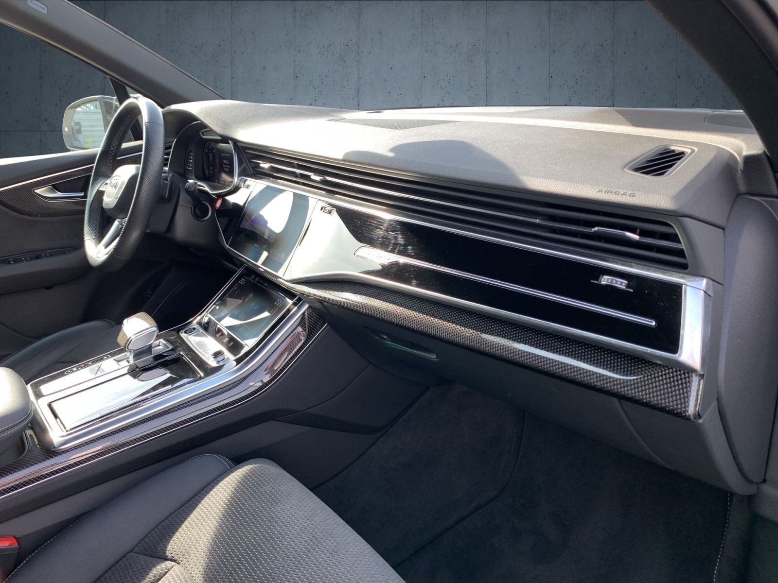 Audi - Q7_17