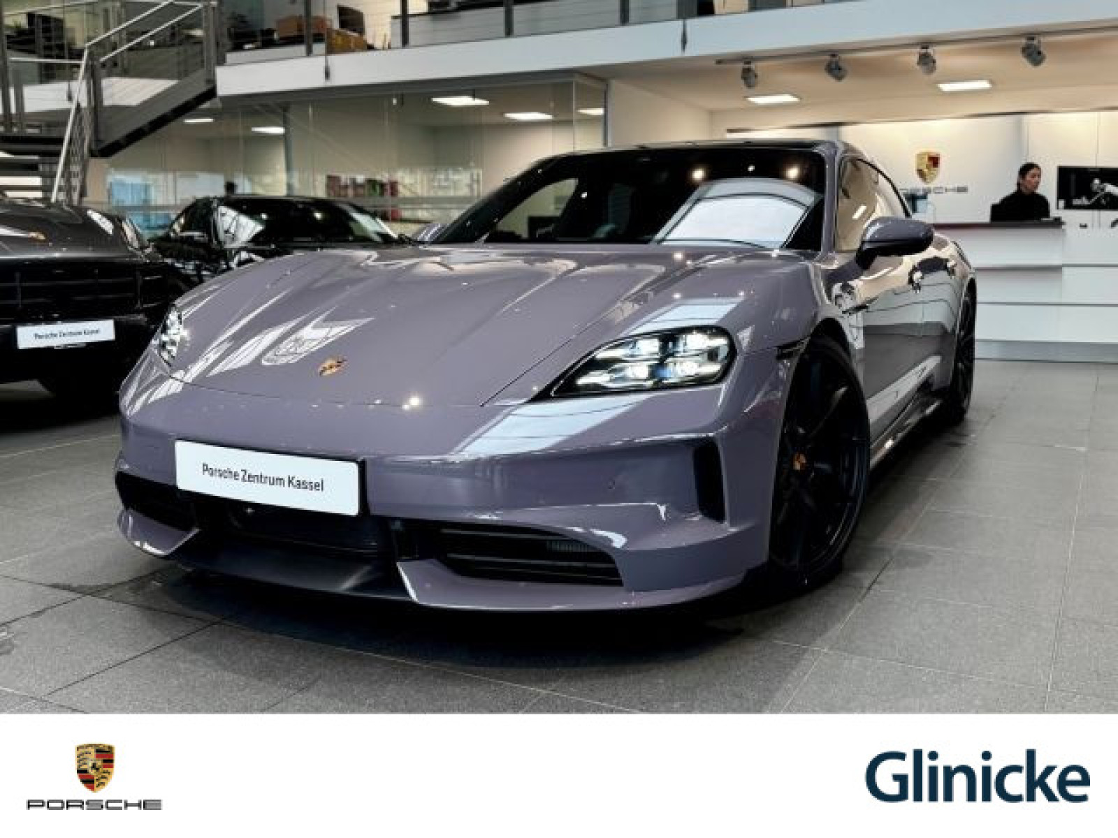 Porsche - Taycan_1