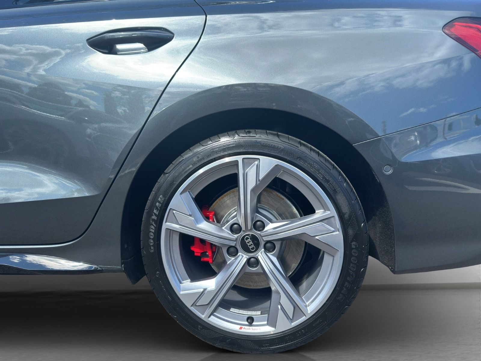 Audi - S3 Limousine_17