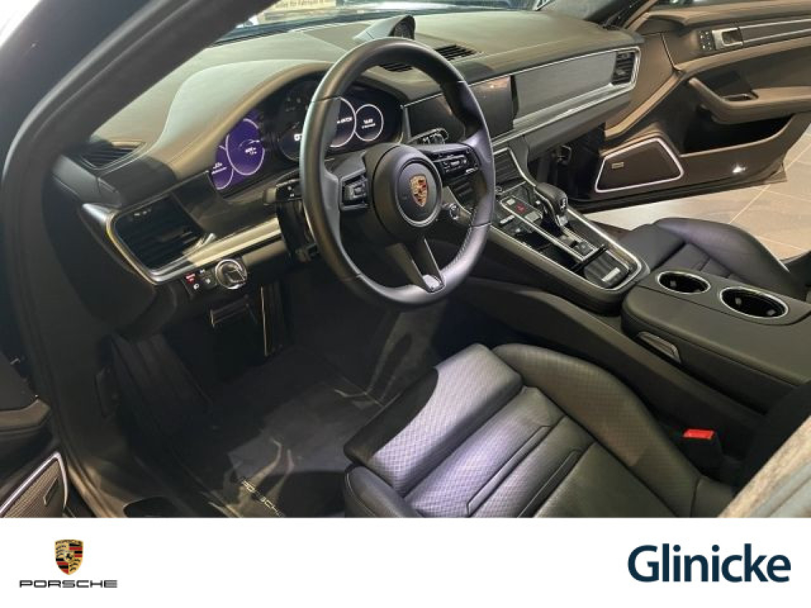 Porsche - Panamera_12