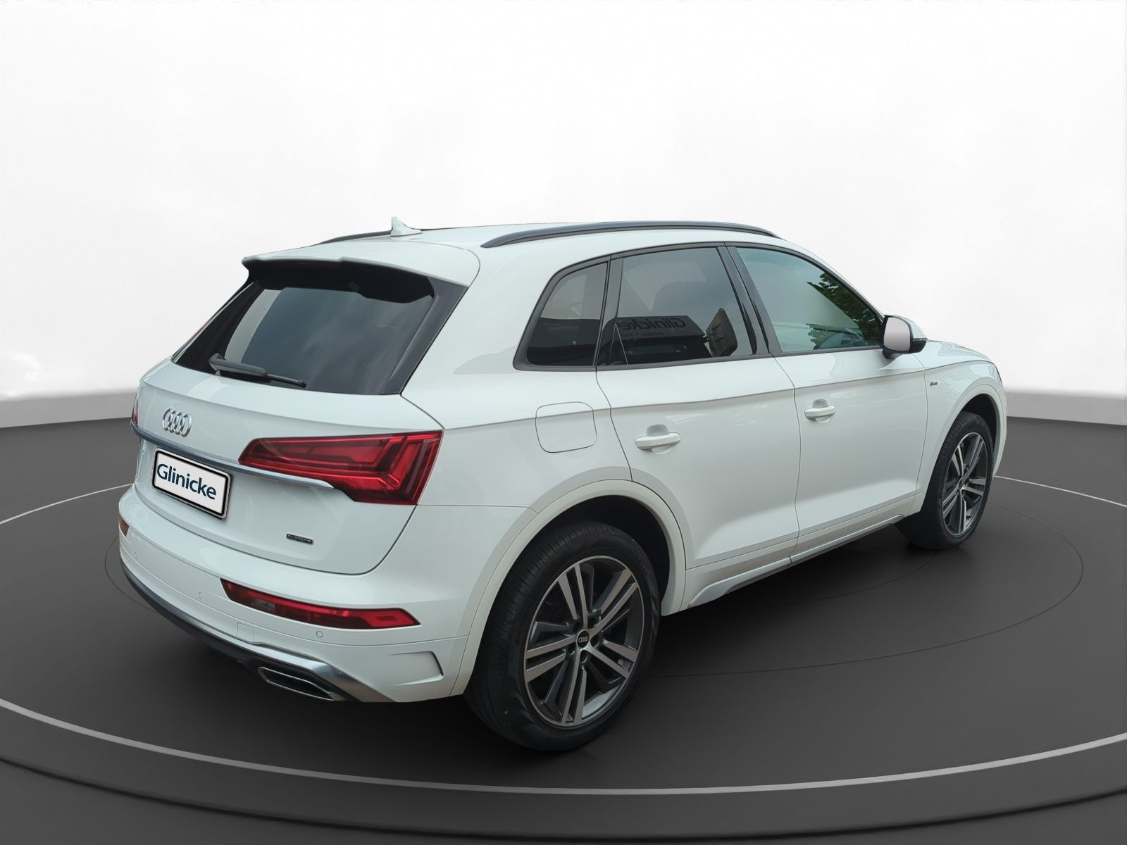 Audi - Q5_9
