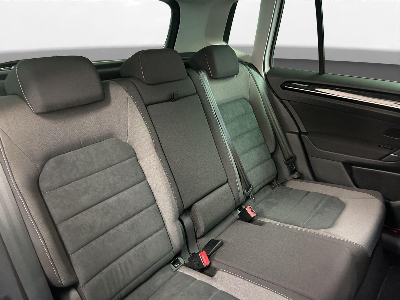Volkswagen - Golf Sportsvan_19