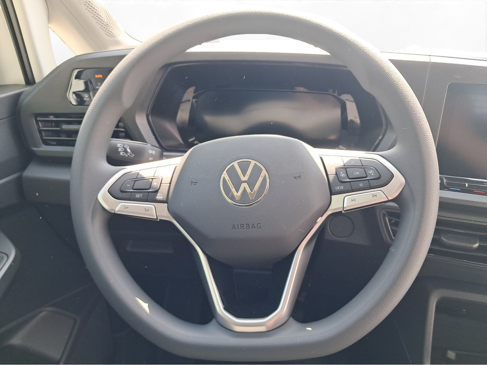 Volkswagen - Caddy Cargo_10