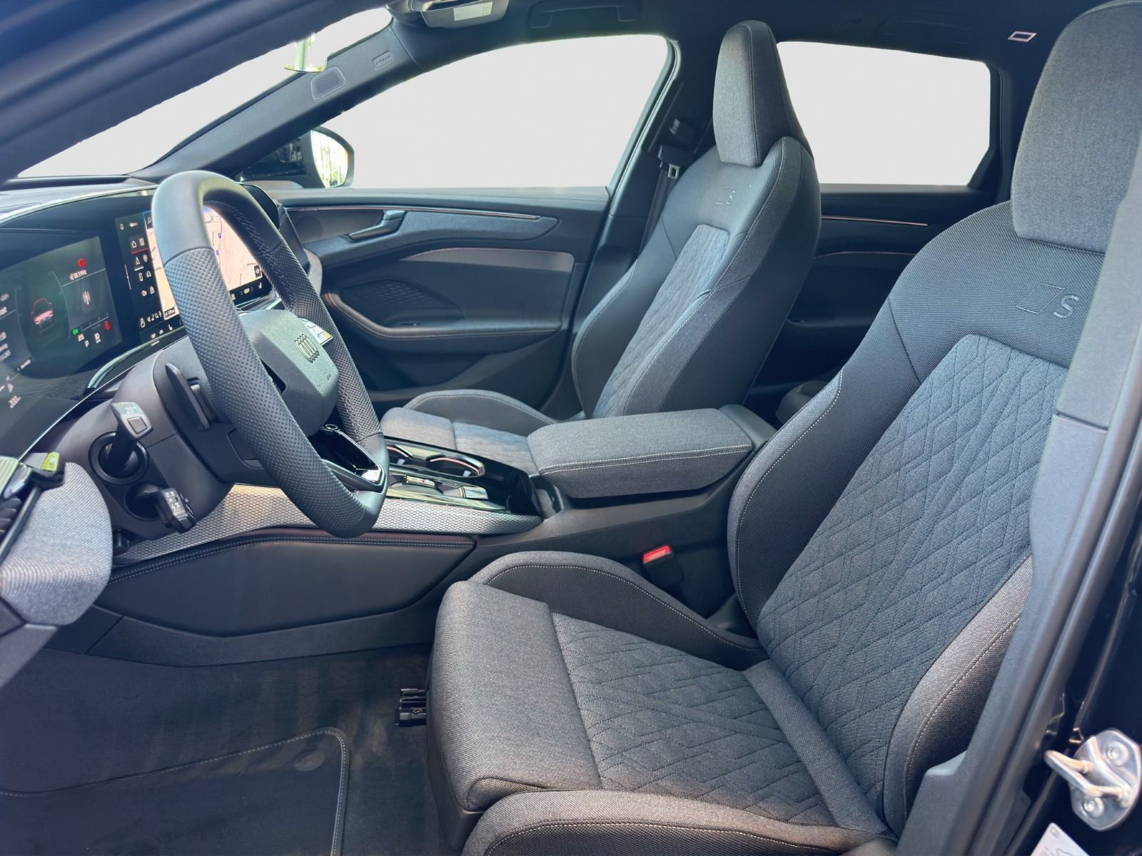 Audi - A6 Avant_10