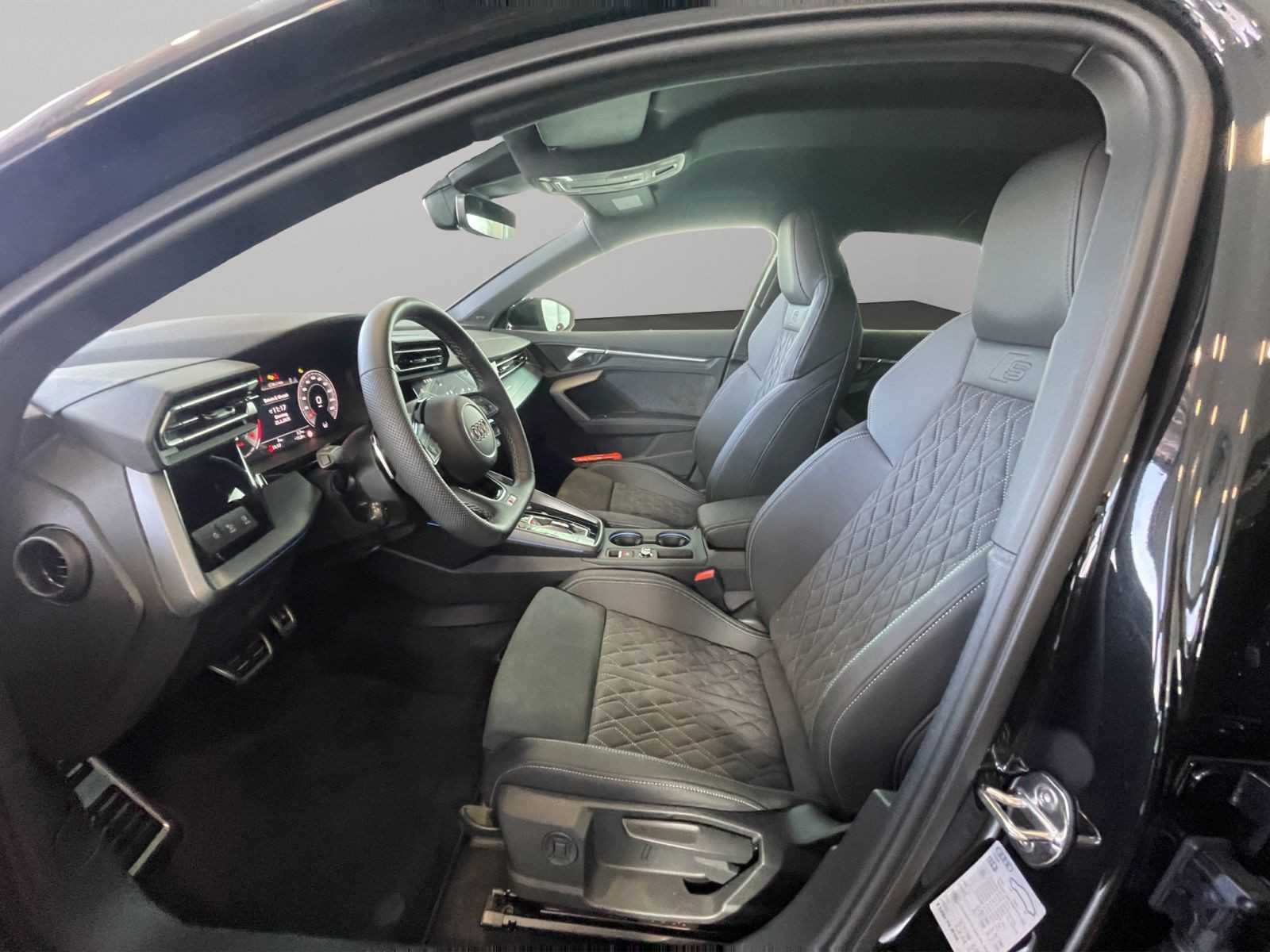 Audi - A3 Limousine_9
