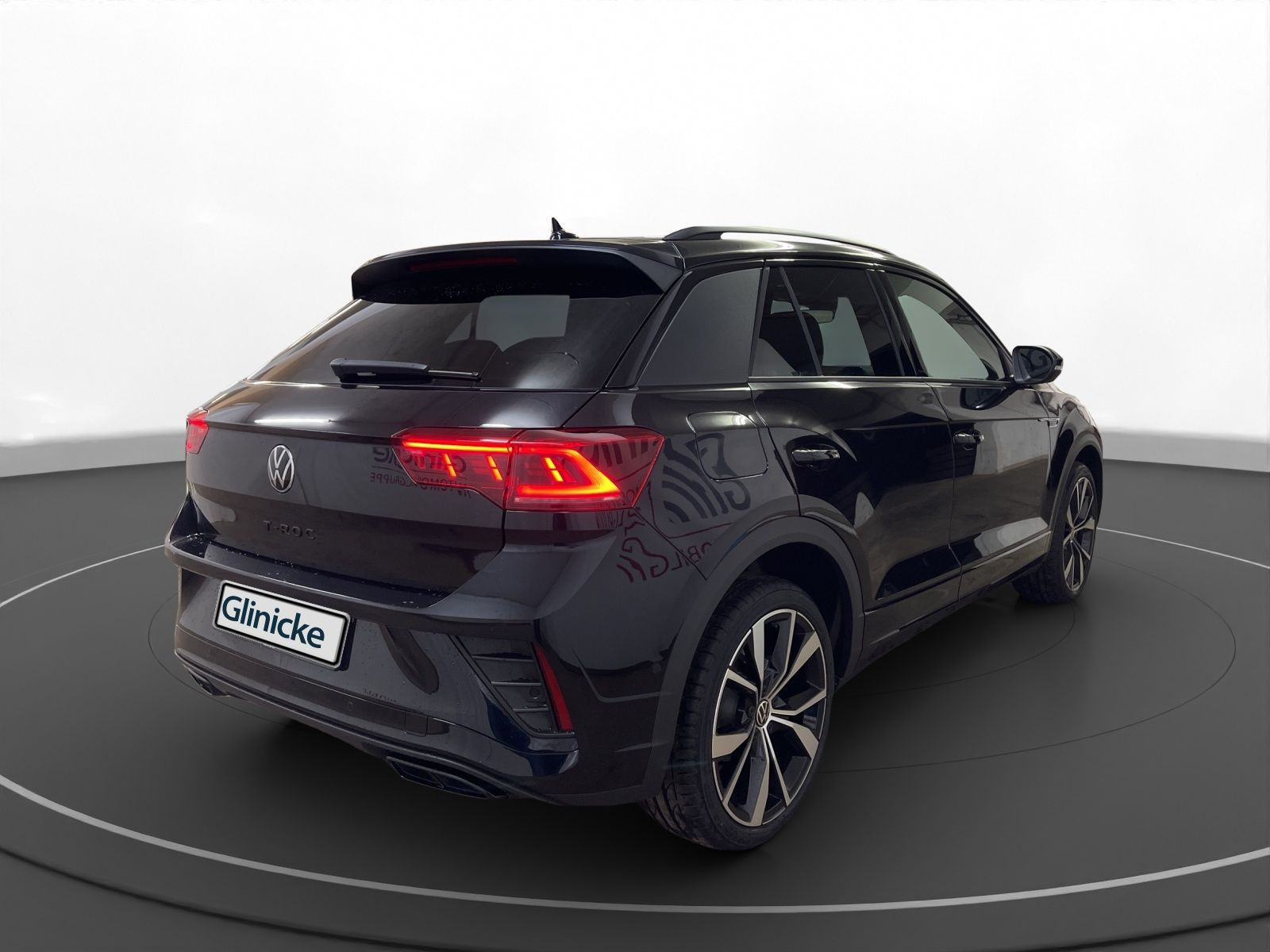 Volkswagen - T-Roc_2
