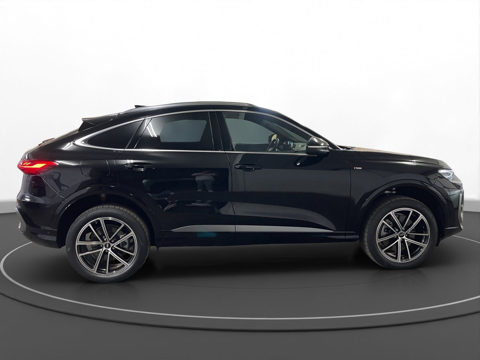 Audi - Q5 Sportback_7