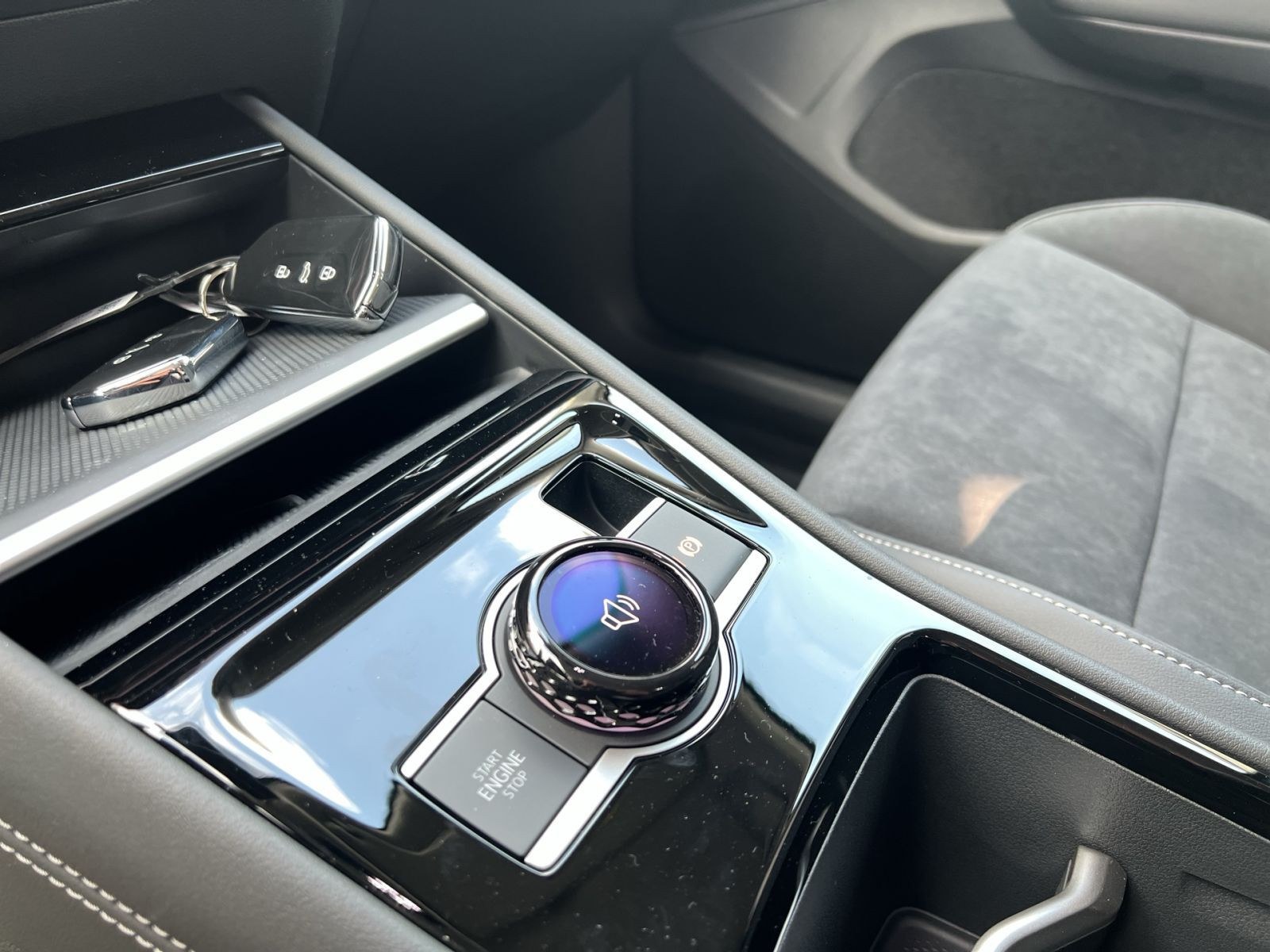 Volkswagen - Tiguan_18