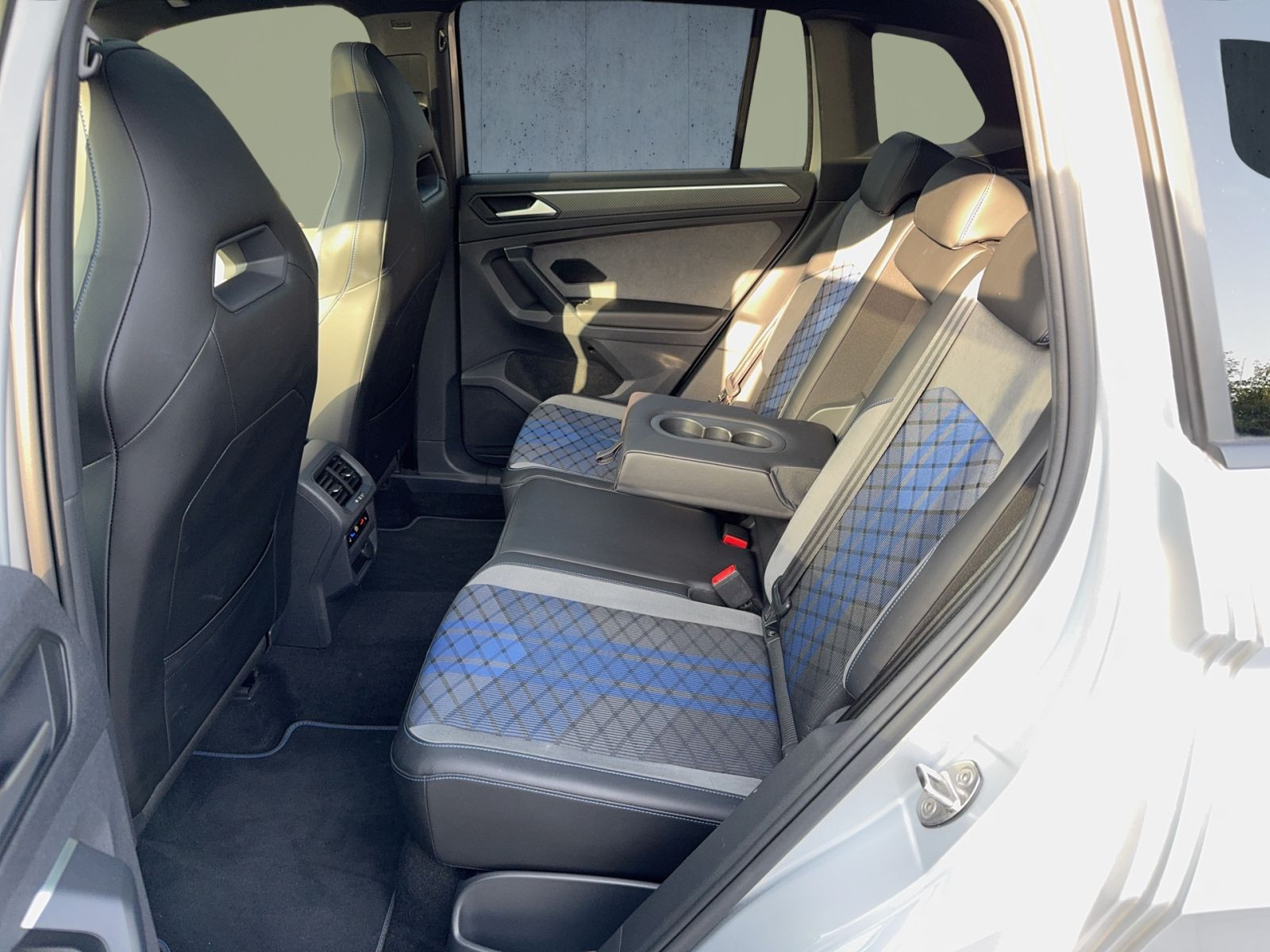 Volkswagen - Tiguan_14
