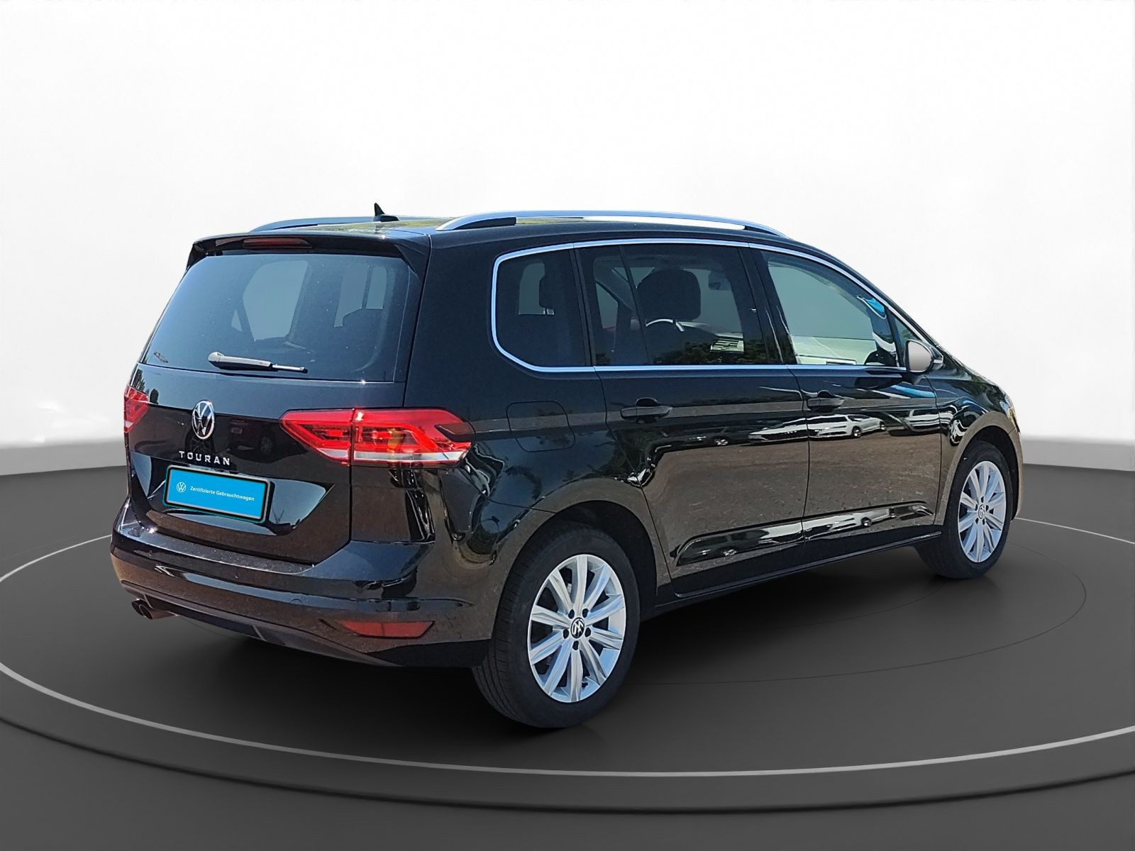 Volkswagen - Touran_10