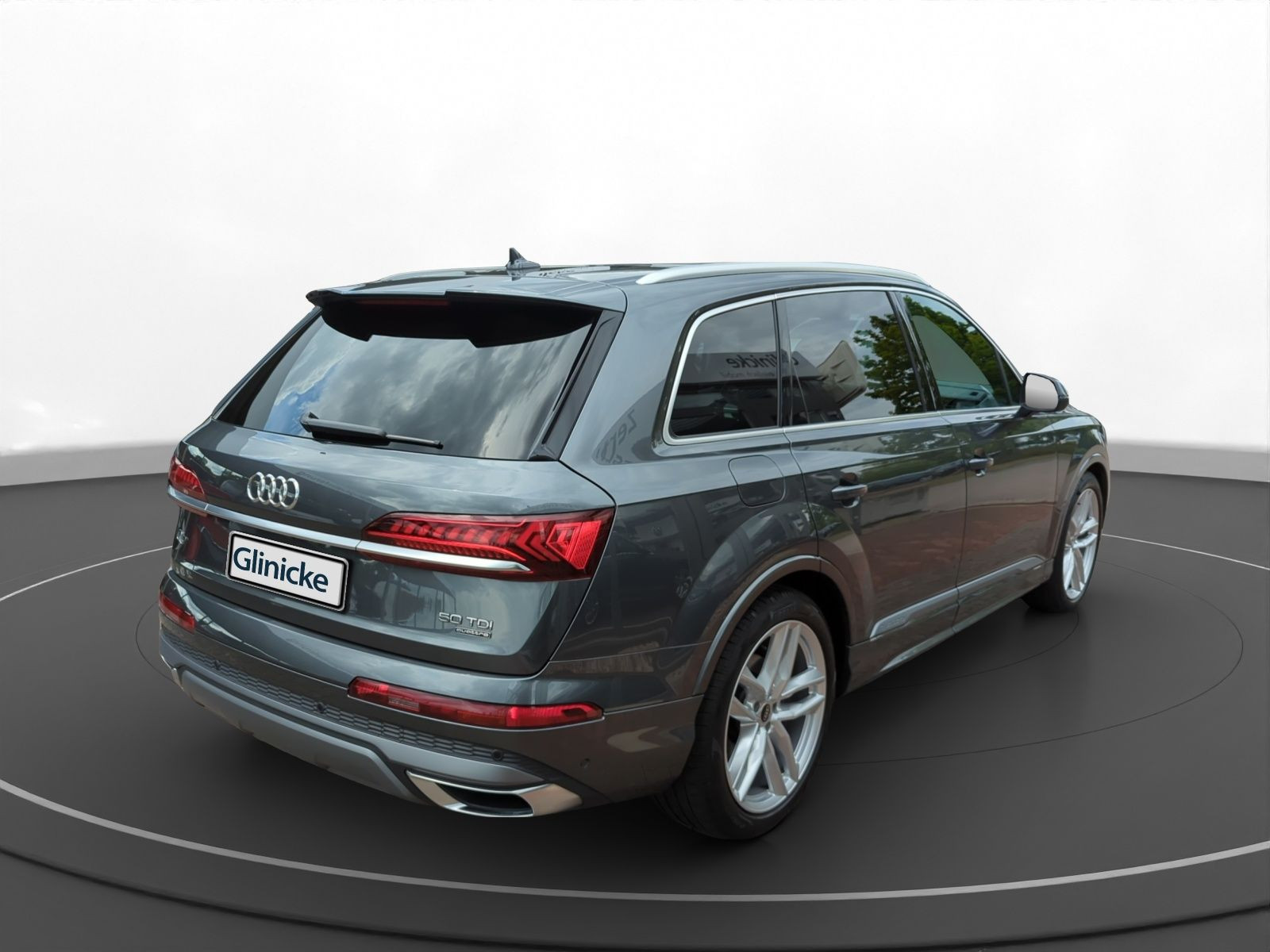 Audi - Q7_11