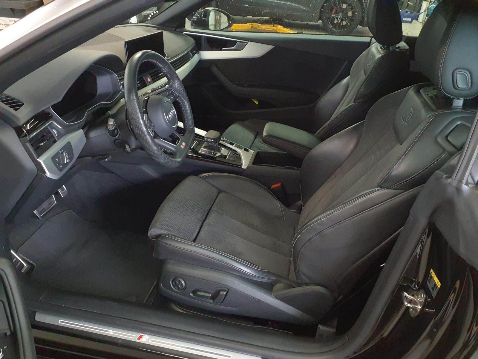 Audi - A5 Cabriolet_5