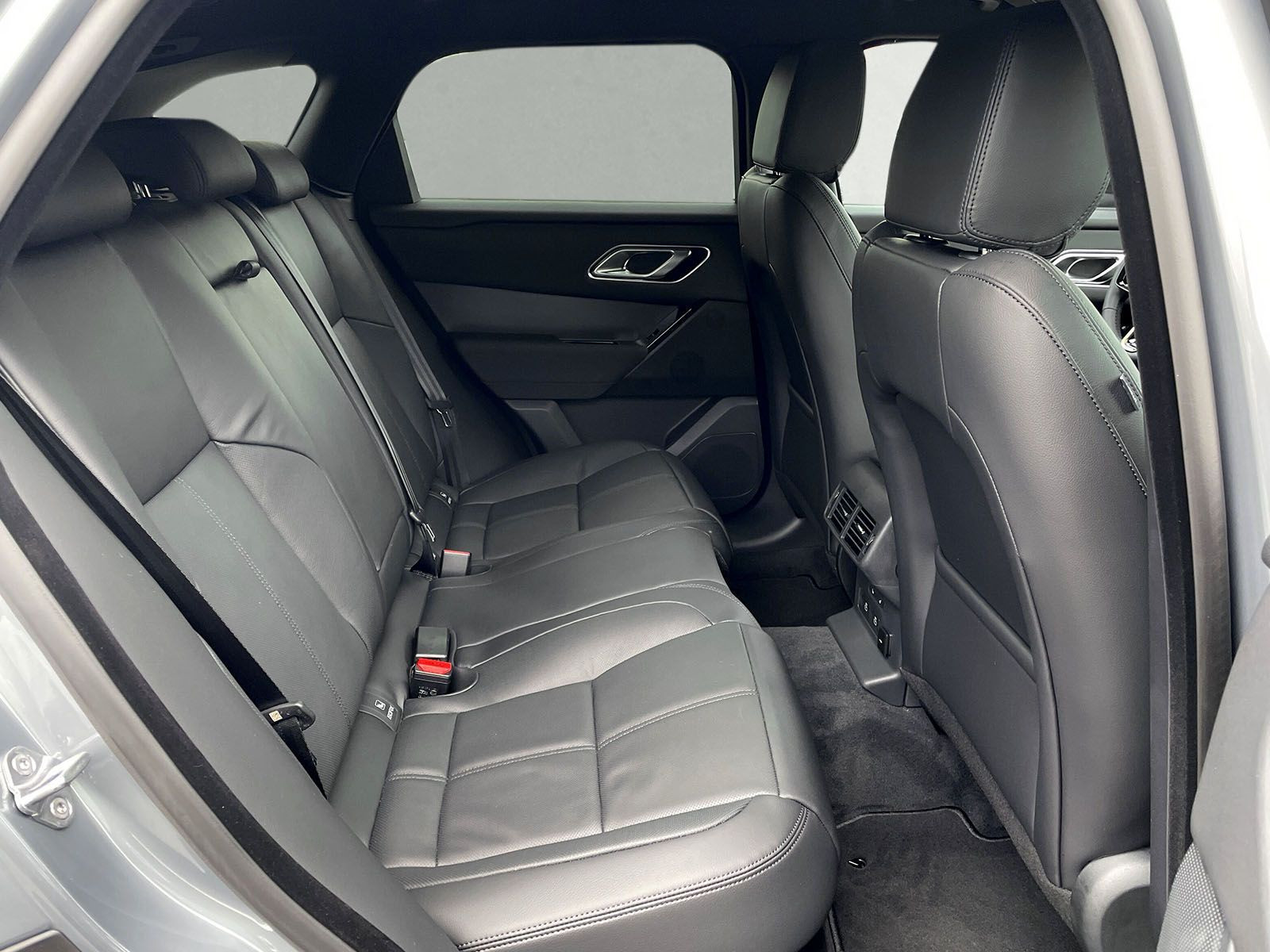 Land Rover - Range Rover Velar_5