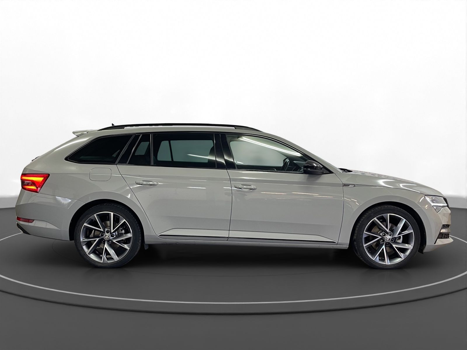 Škoda - Superb_5