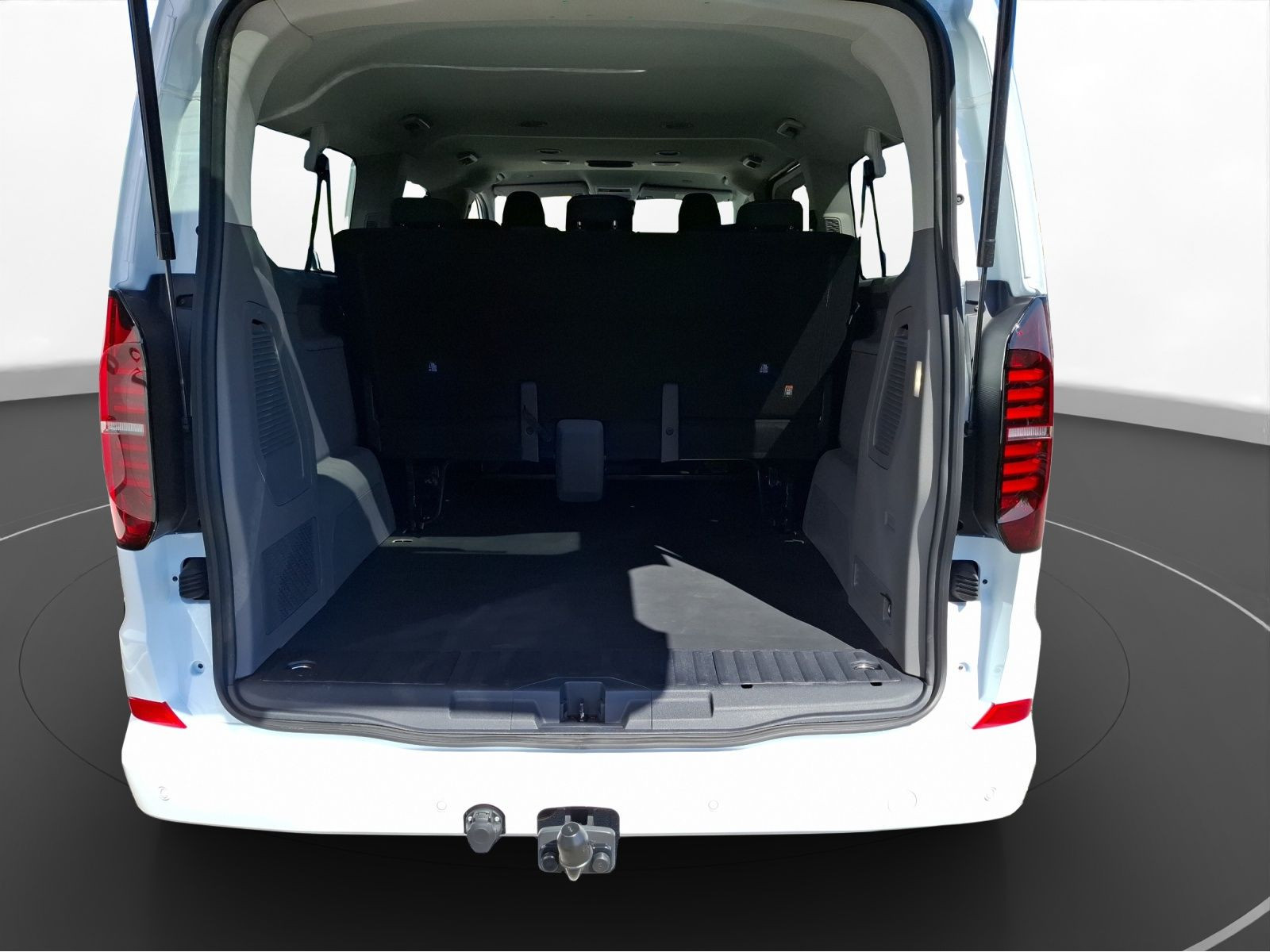 Volkswagen - T7 Caravelle_9