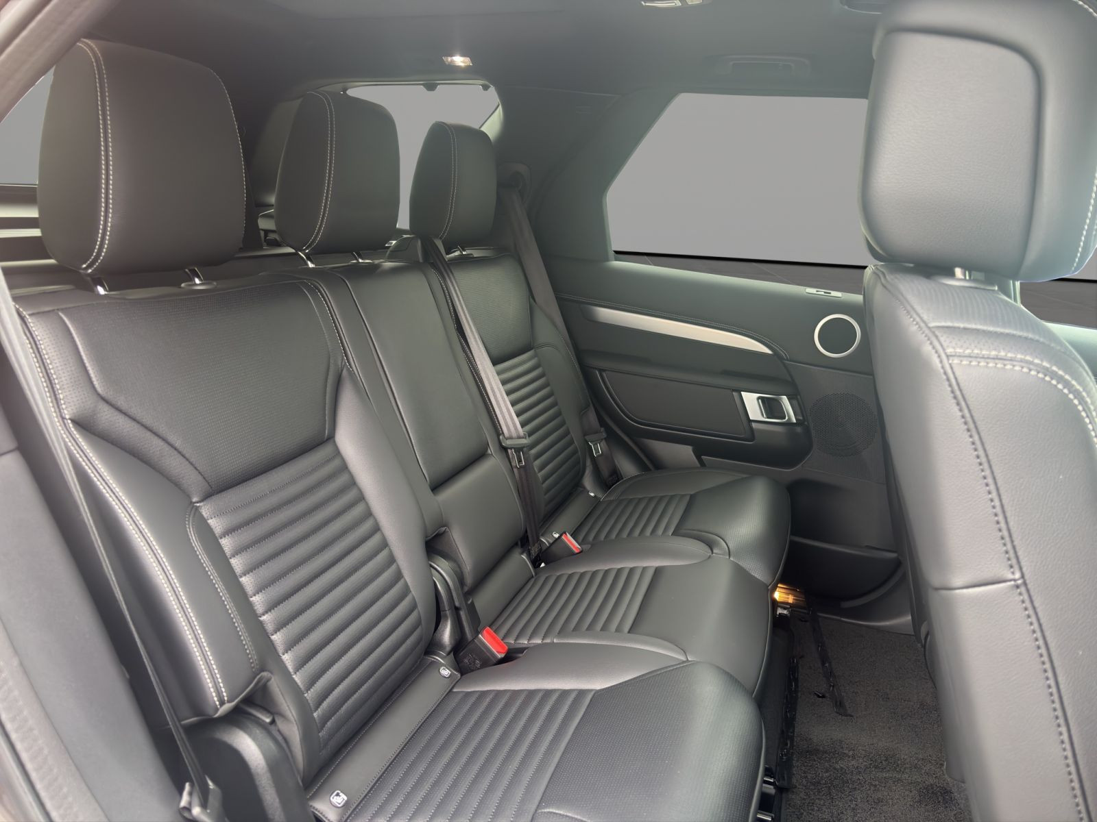 Land Rover - Discovery_5