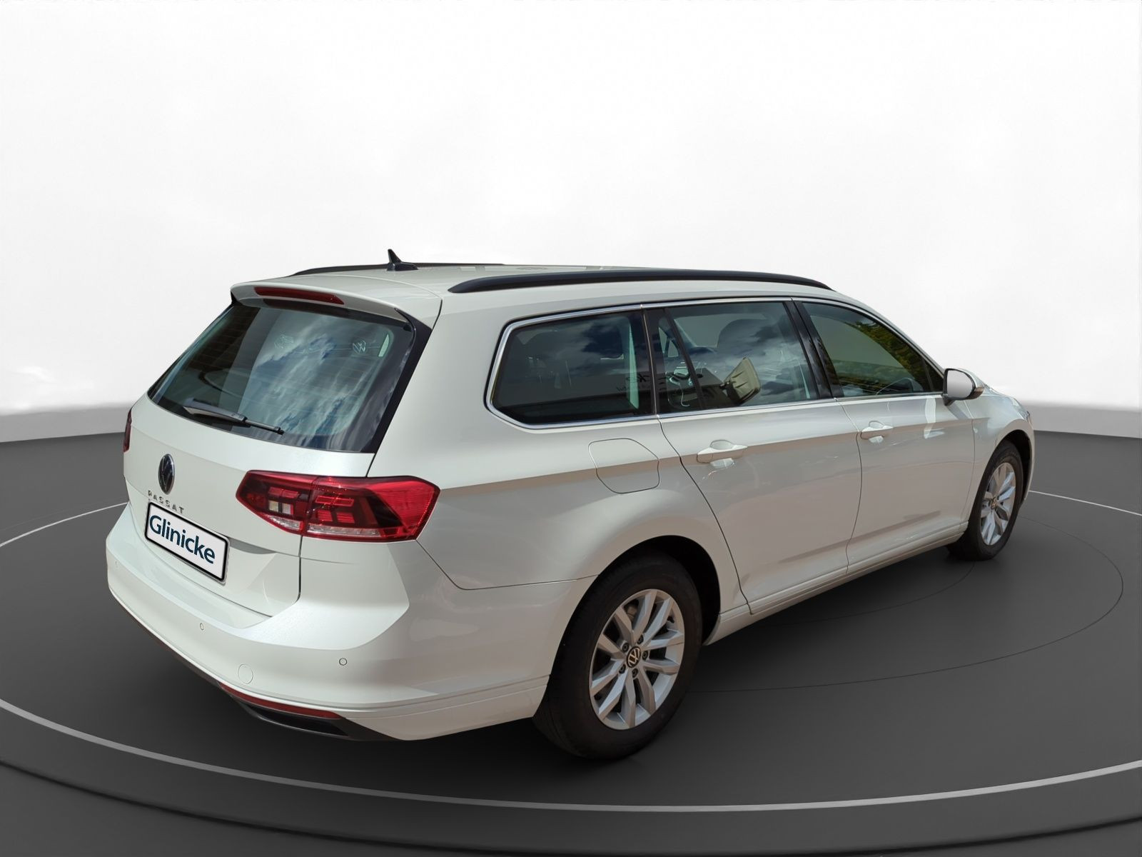 Volkswagen - Passat Variant_11