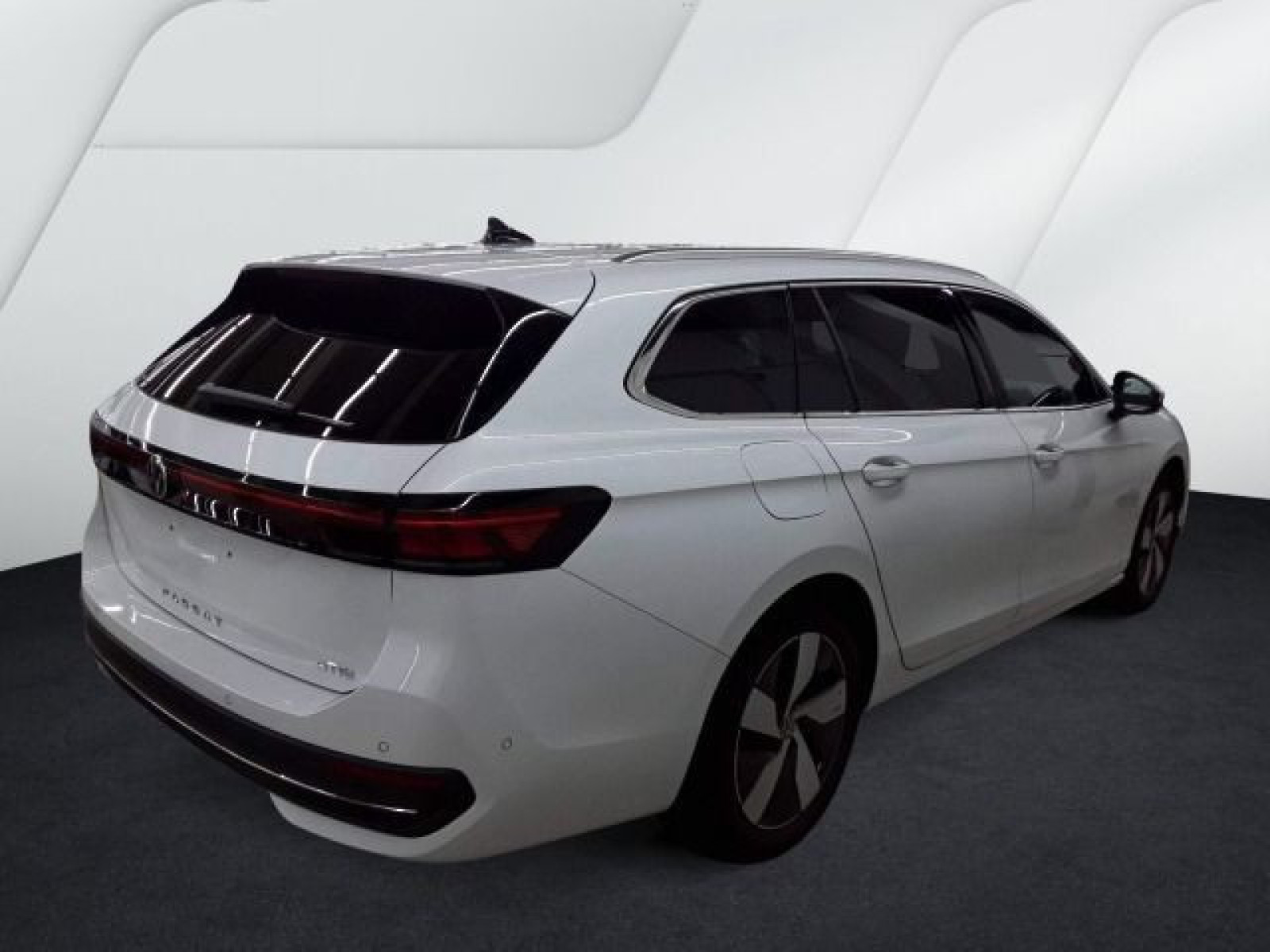 Volkswagen - Passat Variant_2