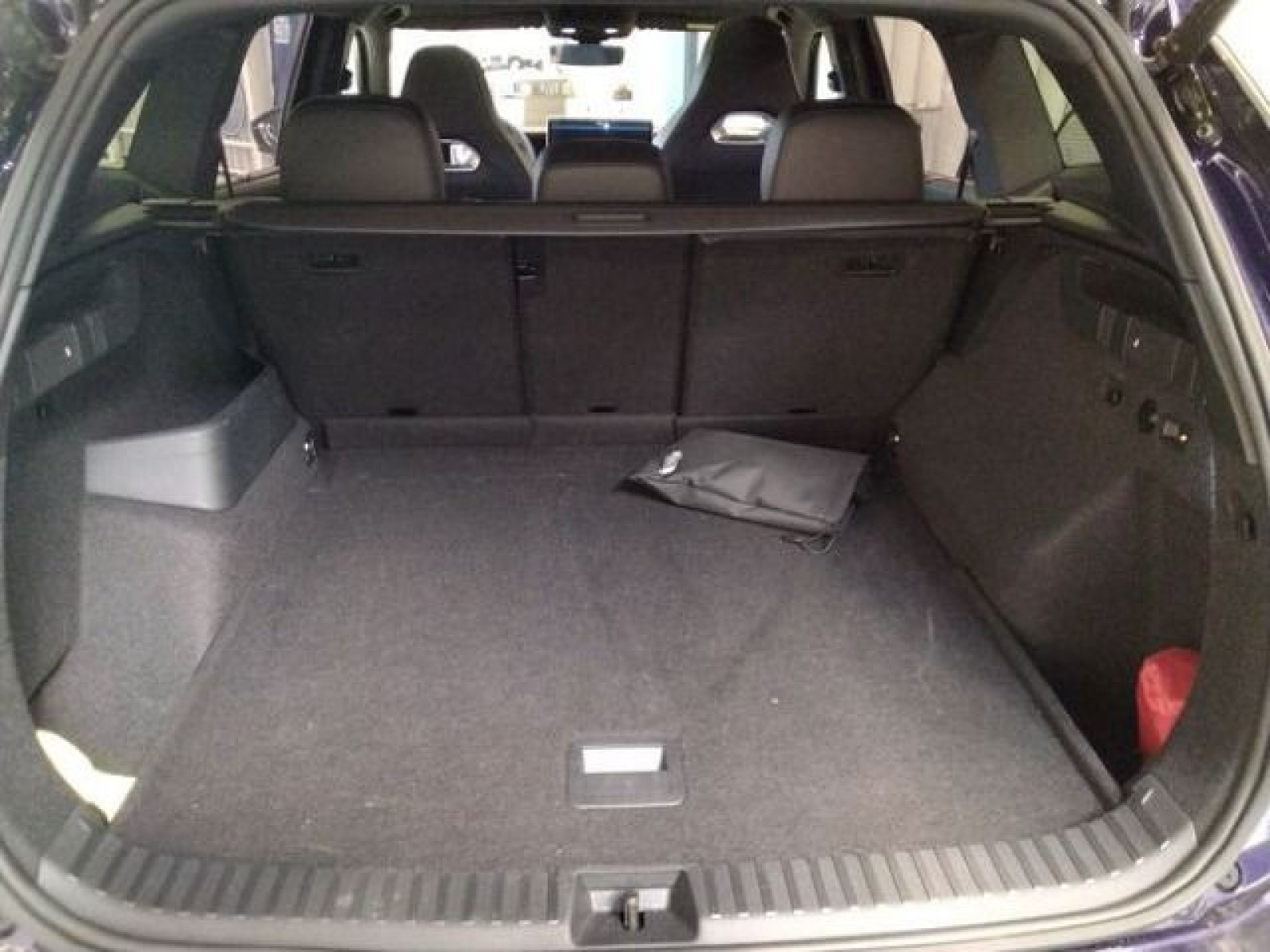 Volkswagen - Tayron_11