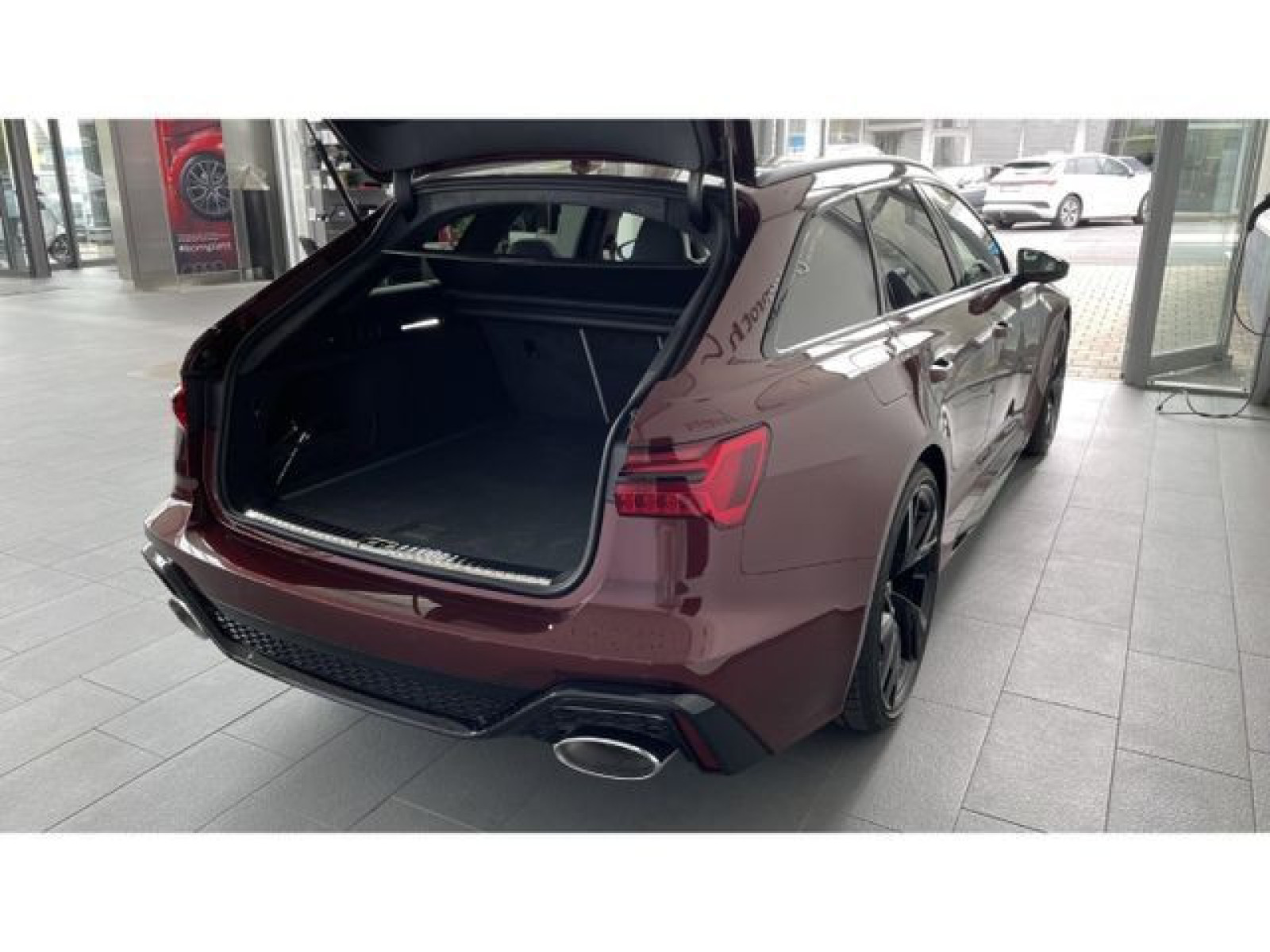 Audi - RS 6 Avant_14
