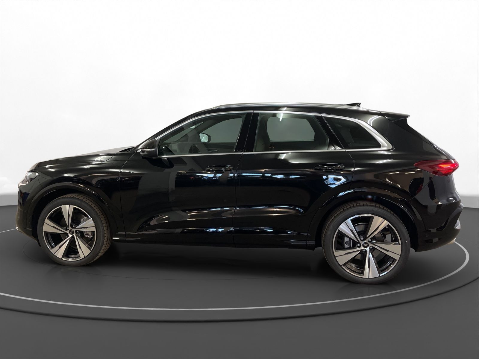 Audi - Q5_6