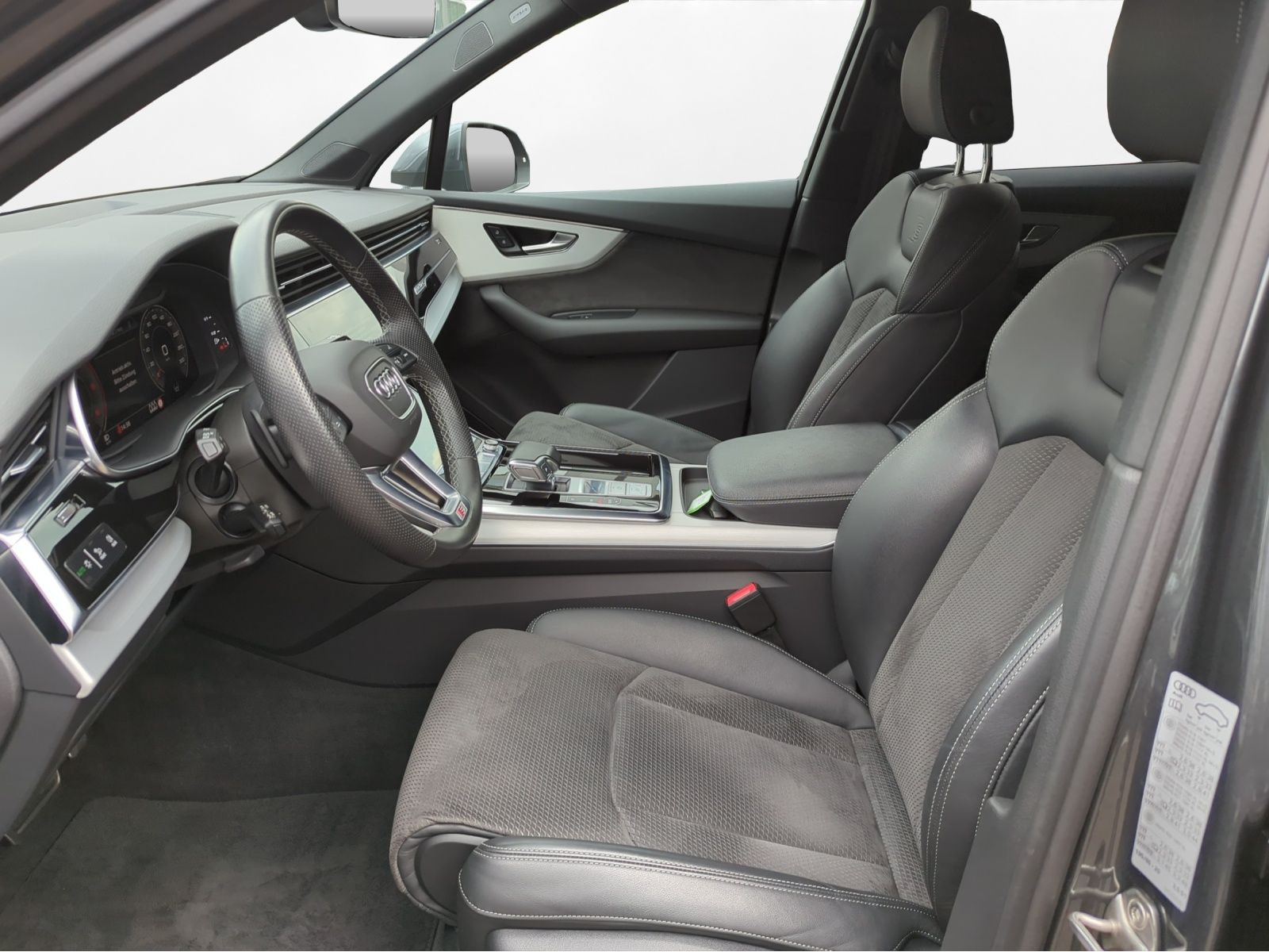 Audi - Q7_4