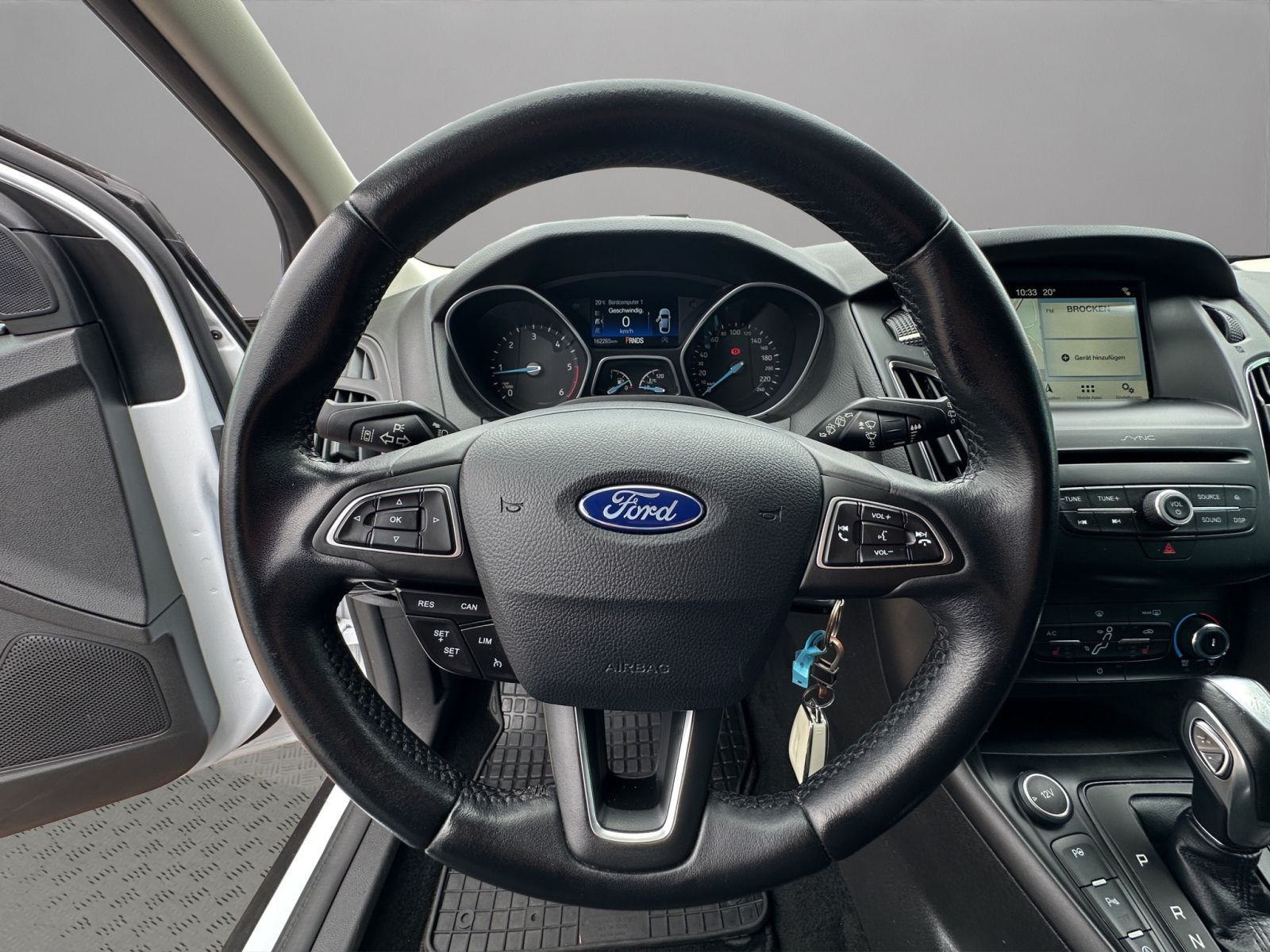 Ford - Focus_10