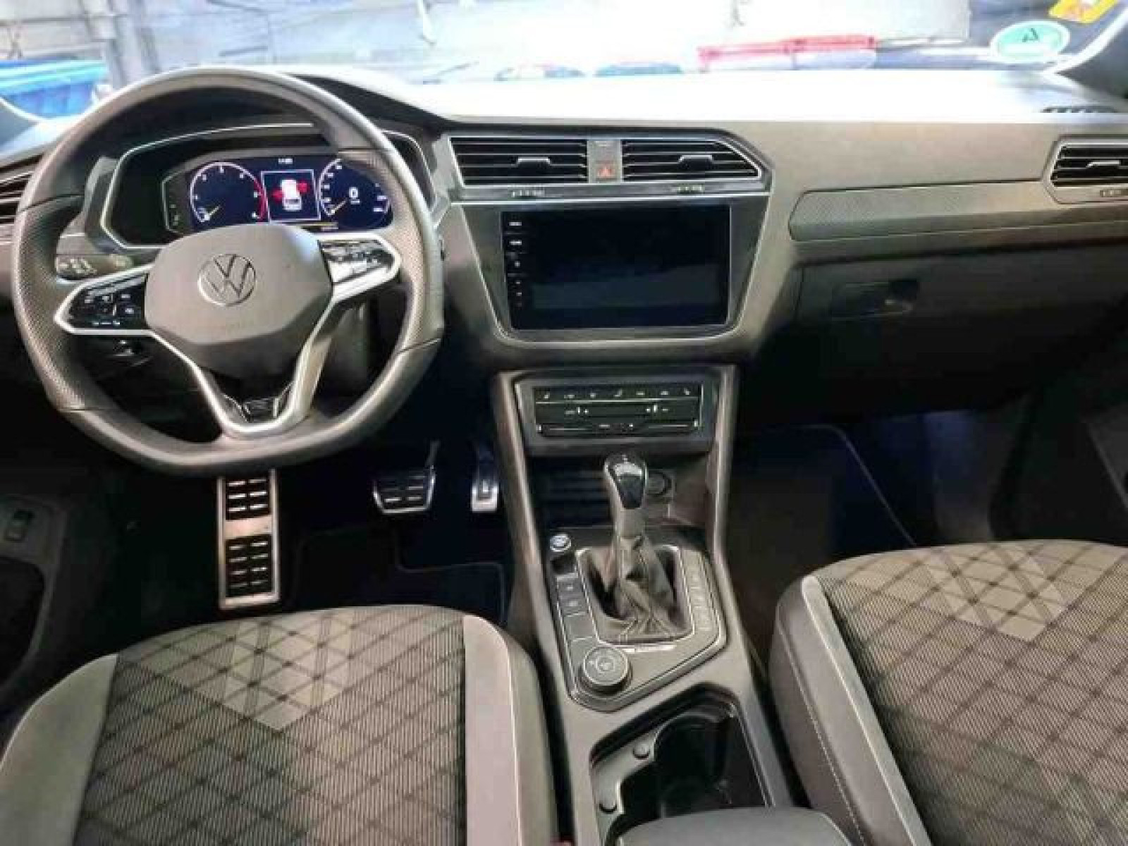 Volkswagen - Tiguan_5