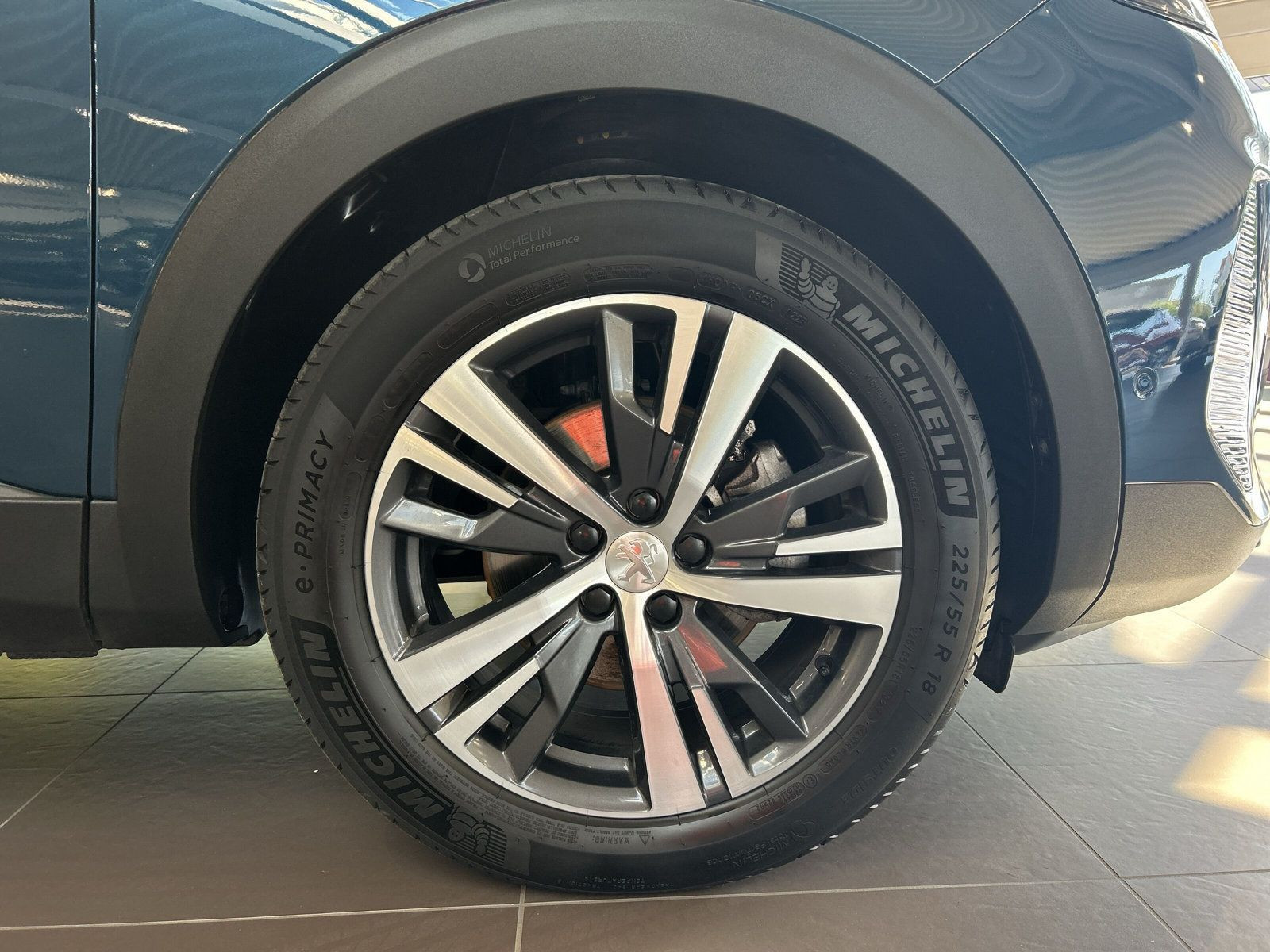 Peugeot - 3008_11
