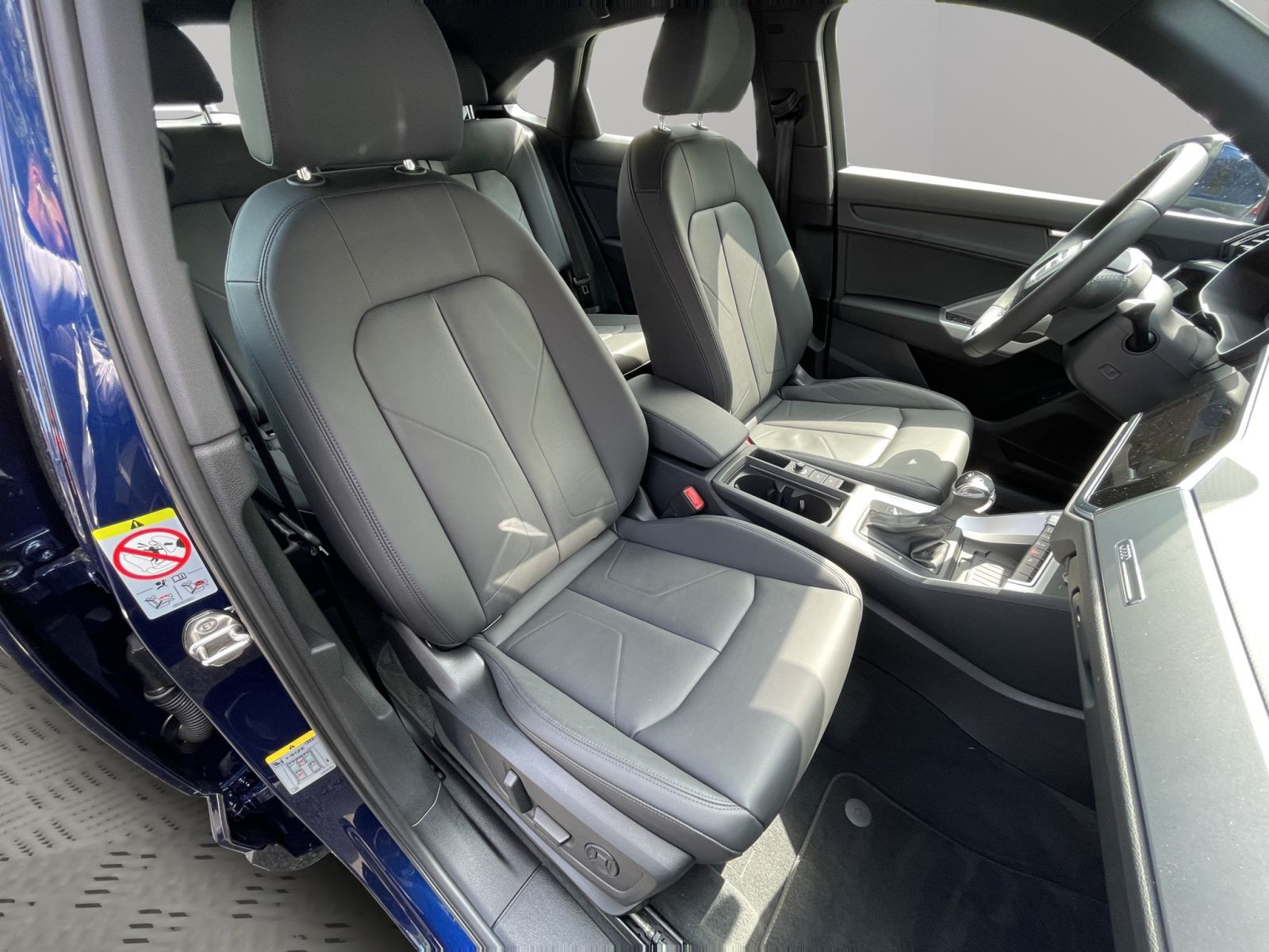 Audi - Q3 Sportback_19