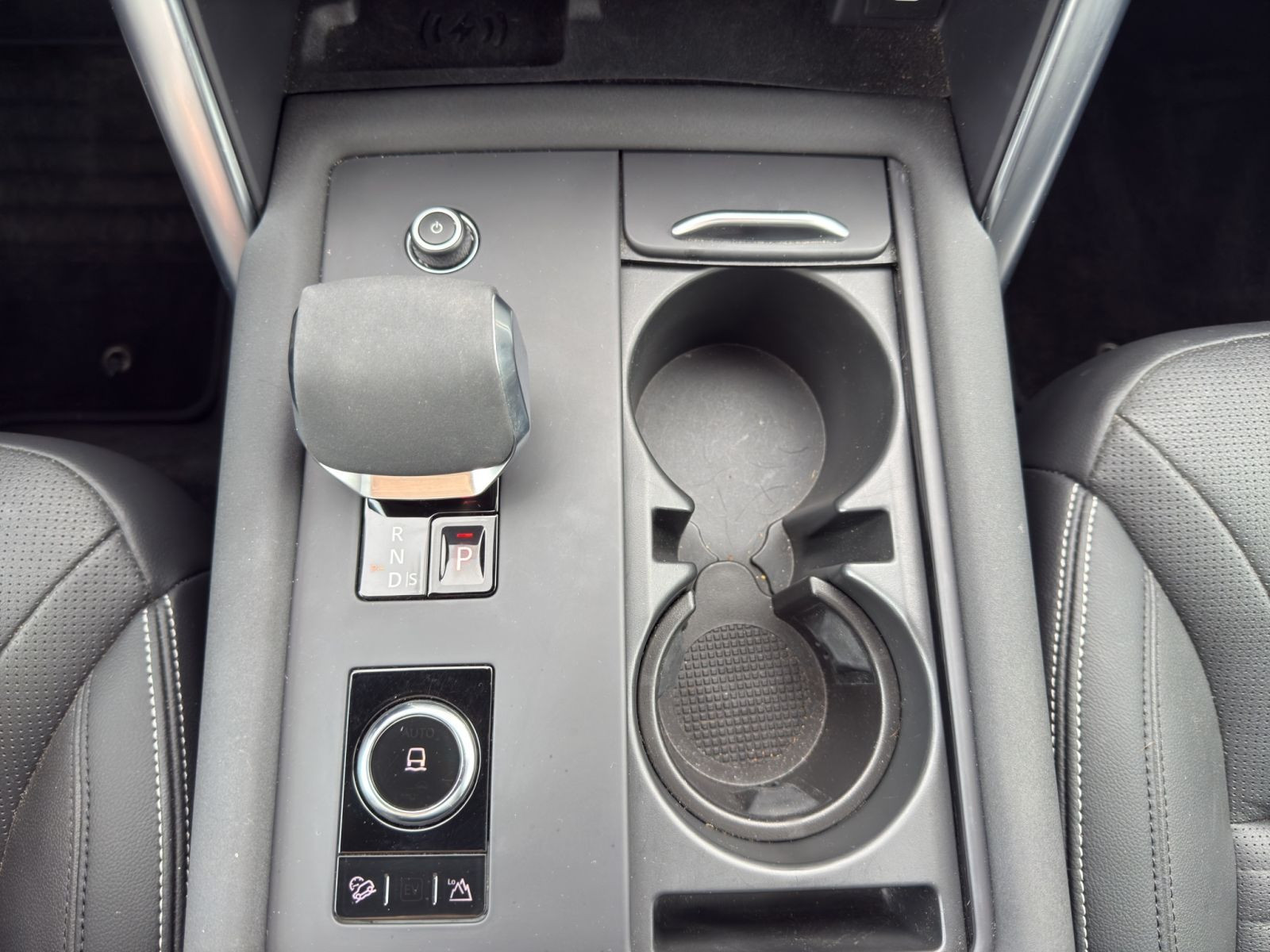 Land Rover - Discovery_15