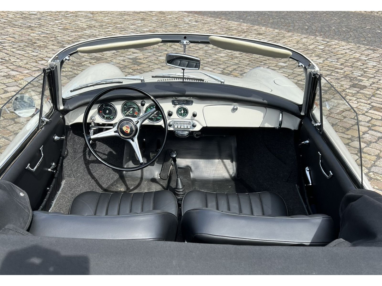 Porsche - 356_22