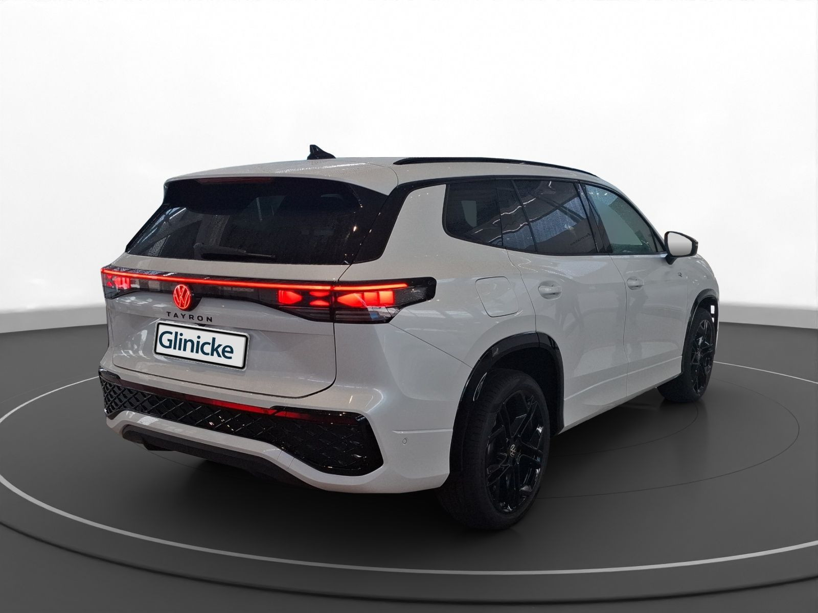 Volkswagen - Tayron_11