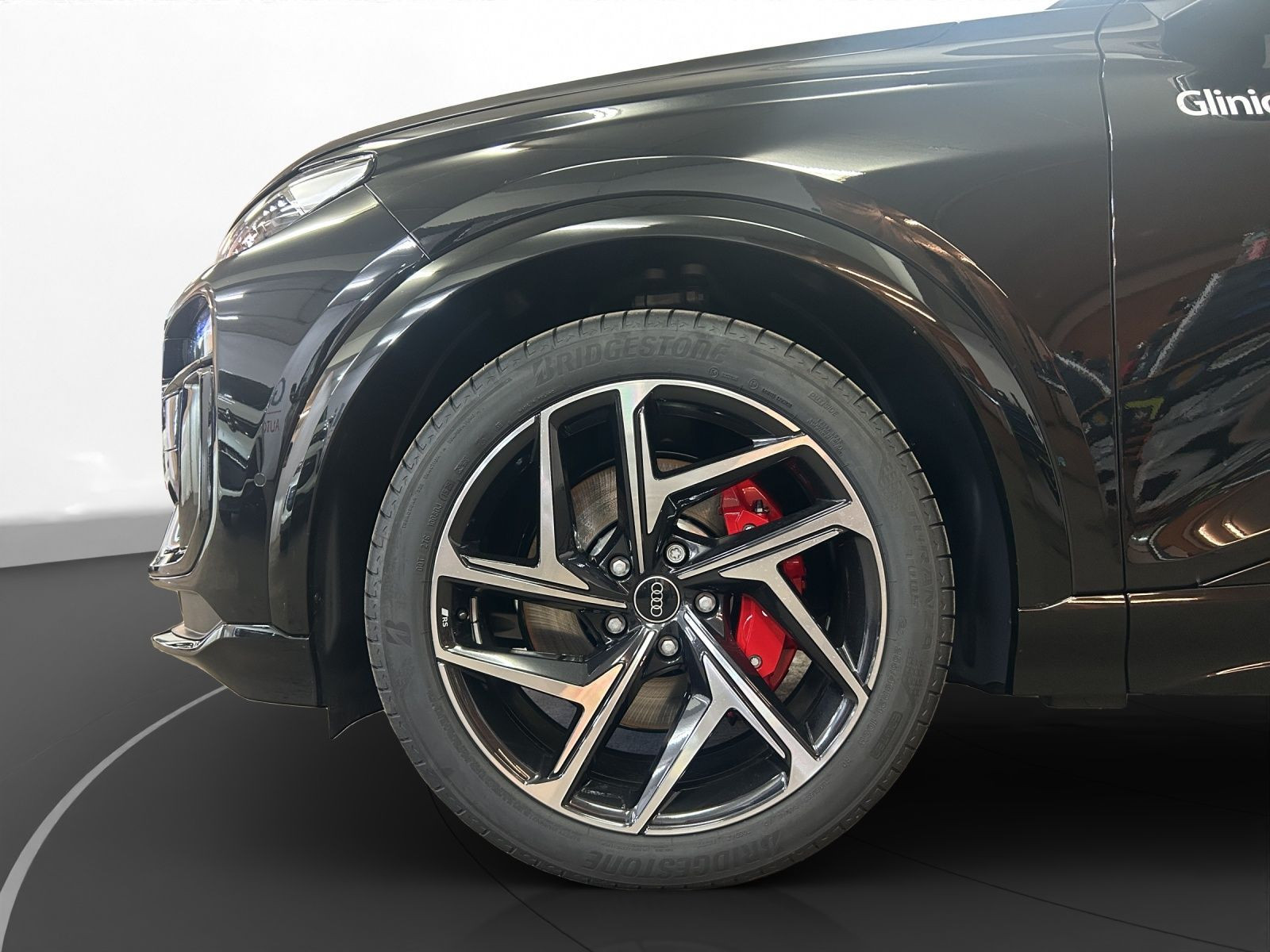 Audi - SQ6 Sportback e-tron_9