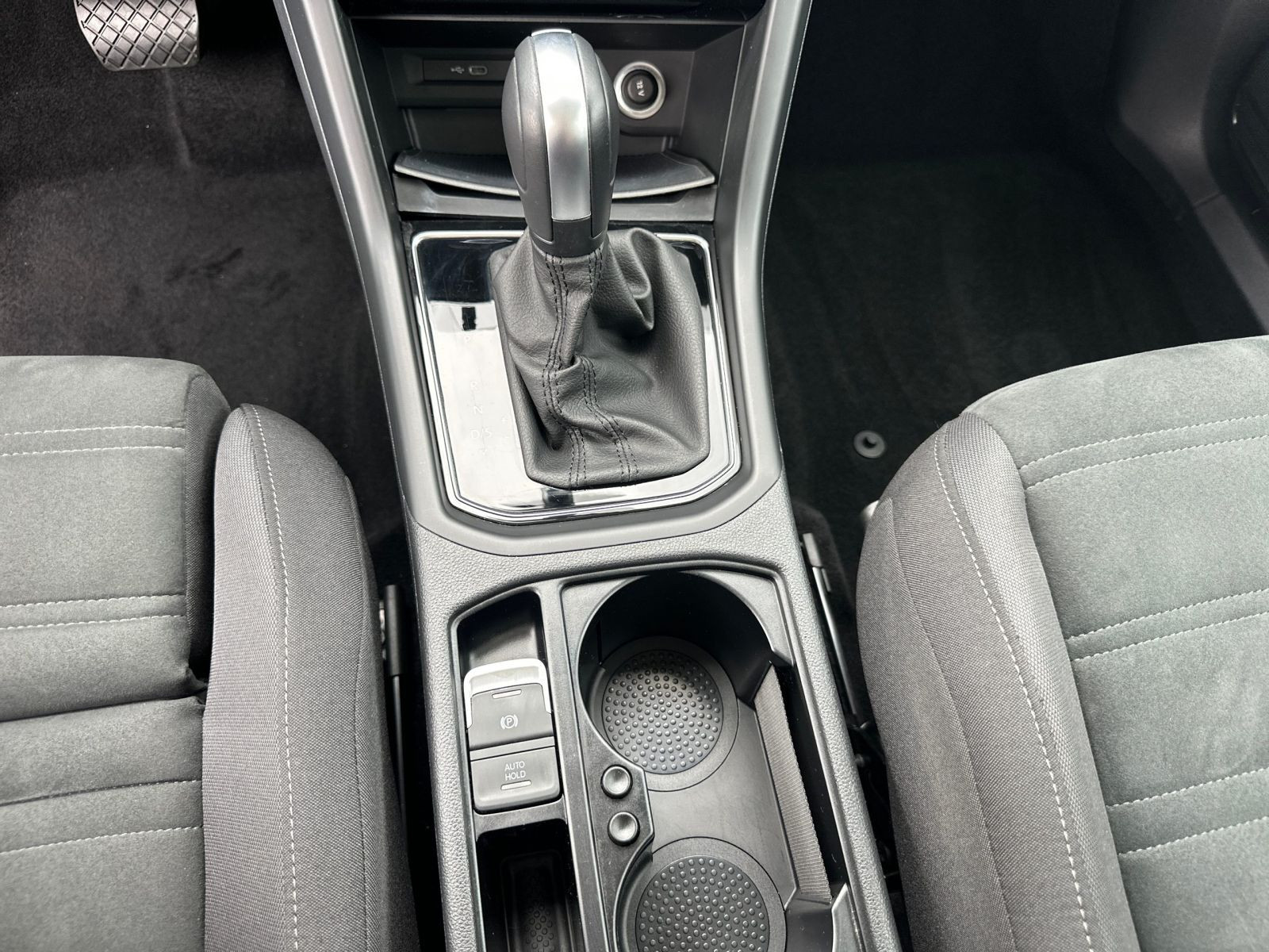 Volkswagen - Touran_17