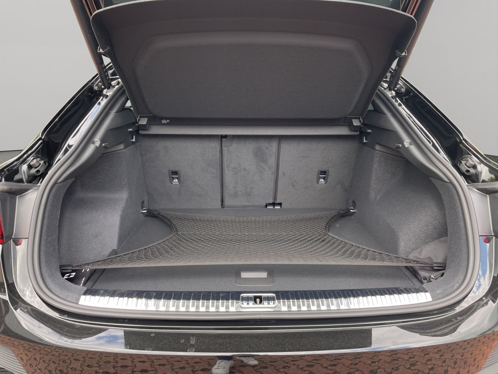 Audi - Q3 Sportback_20