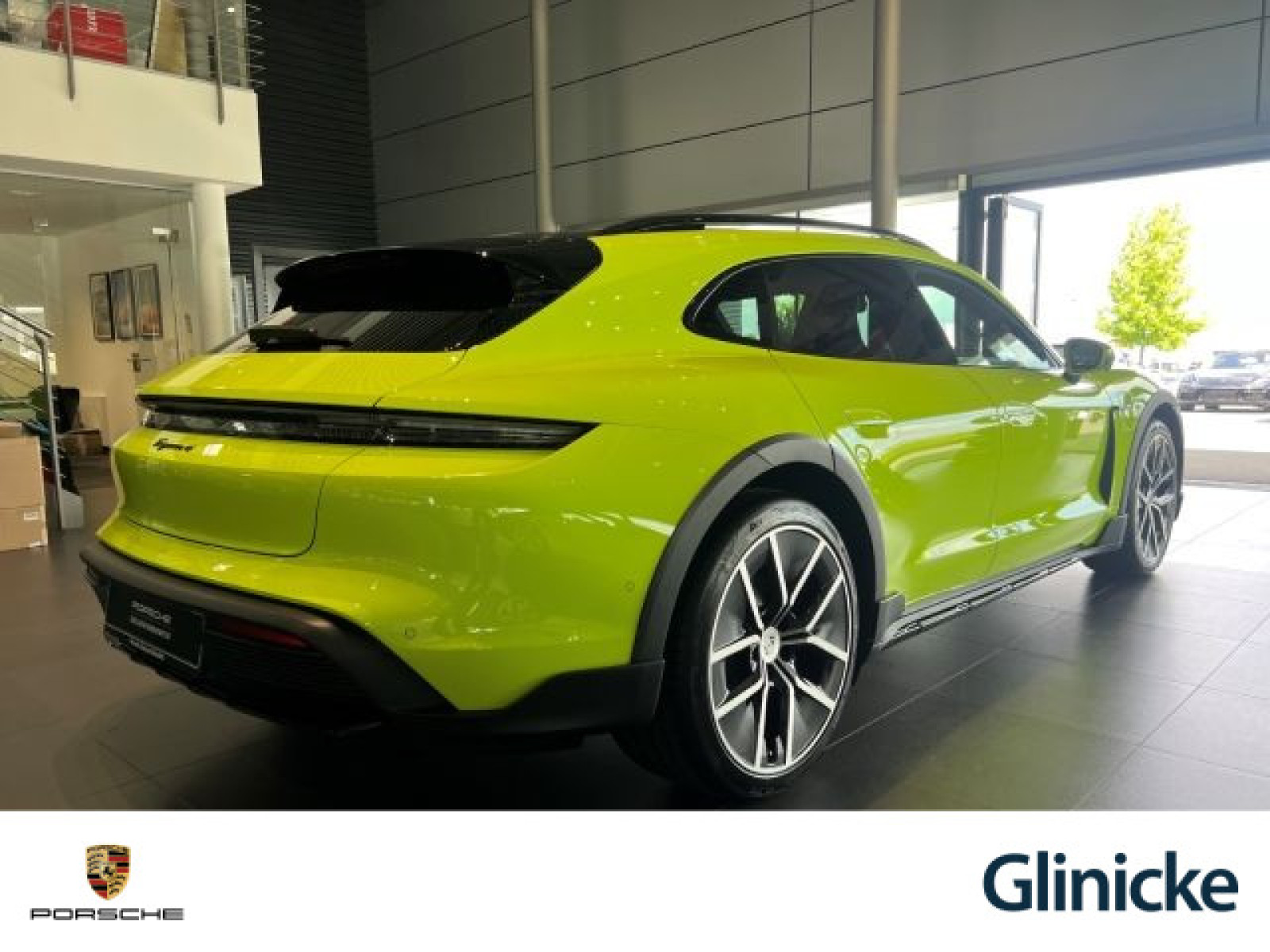Porsche - Taycan_6