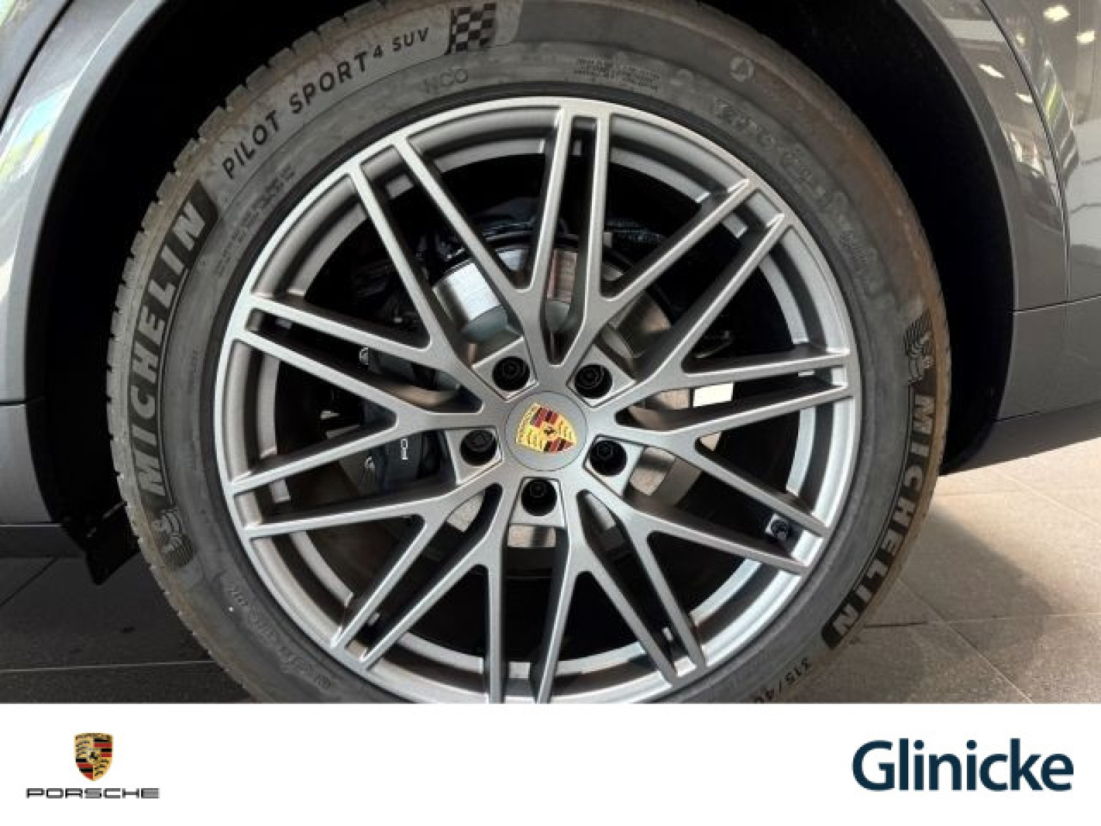 Porsche - Cayenne_22