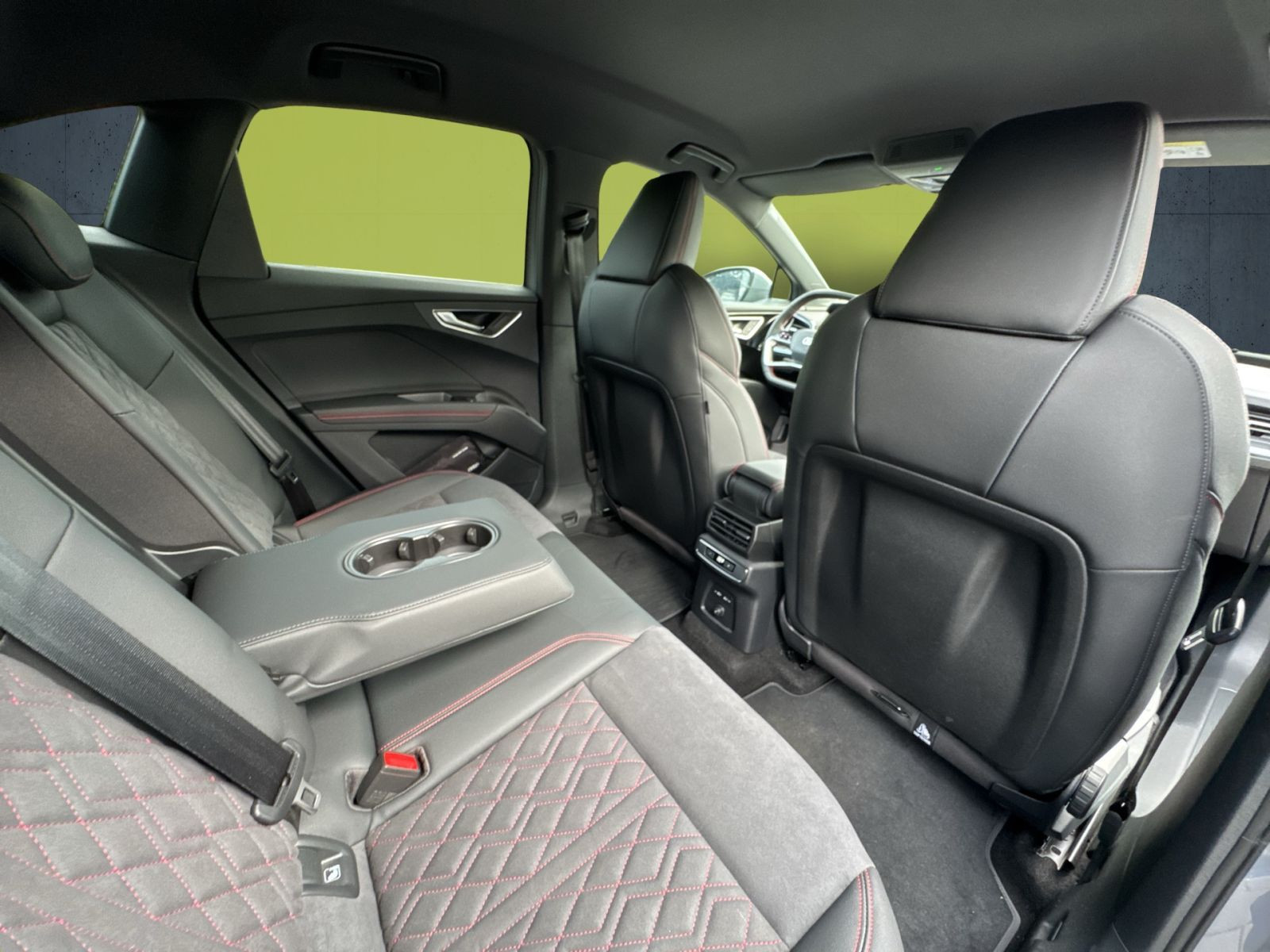 Audi - Q4 Sportback e-tron_18 Audi - Q4 Sportback e-tron_18