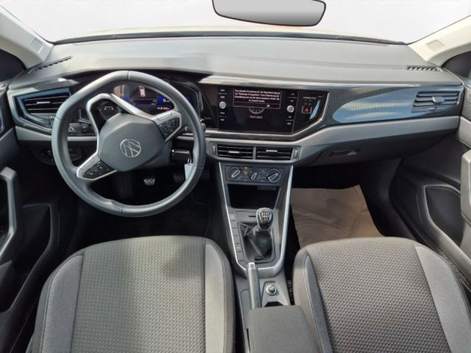 Volkswagen - Polo_6