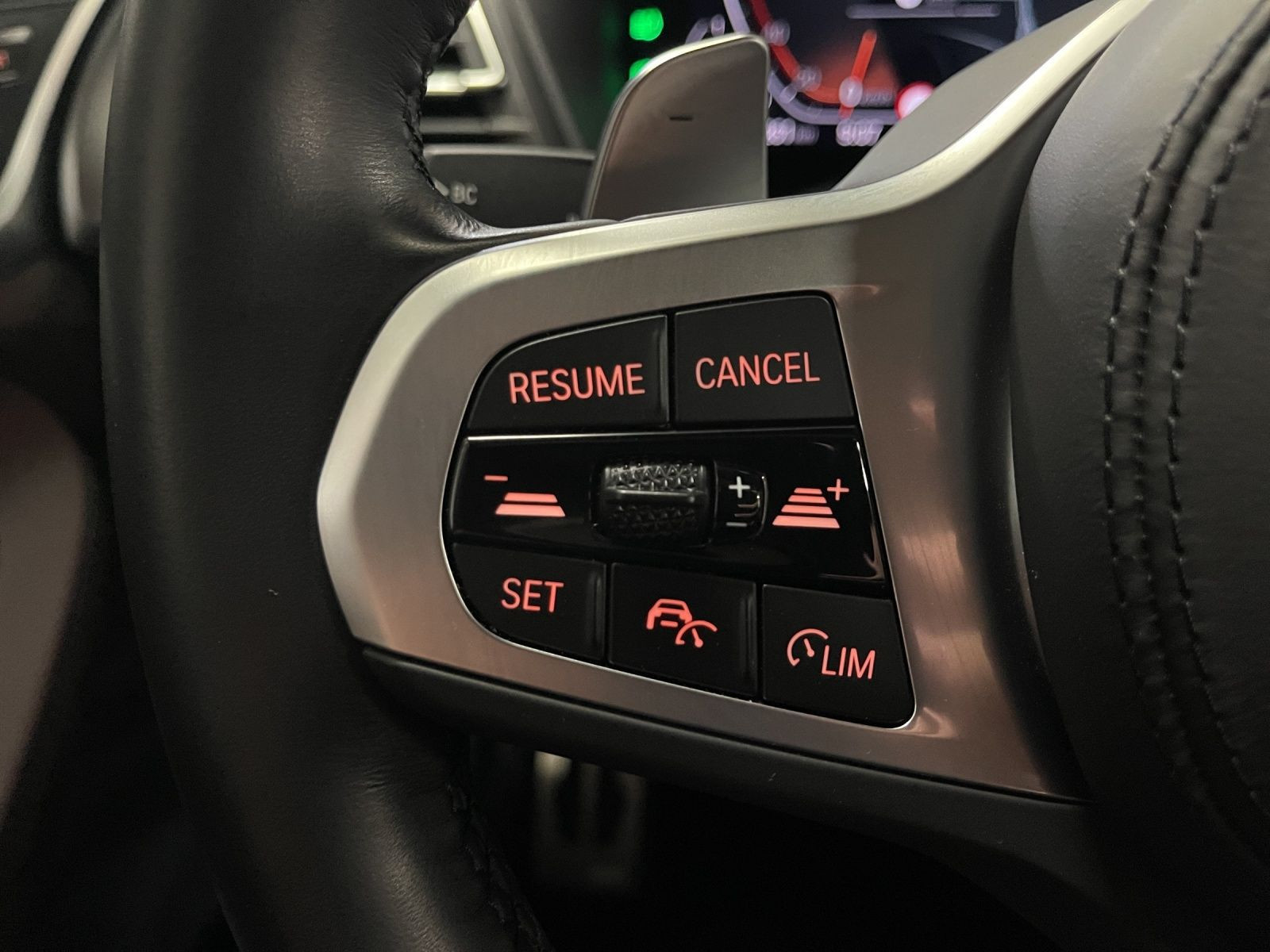 BMW - X3_24