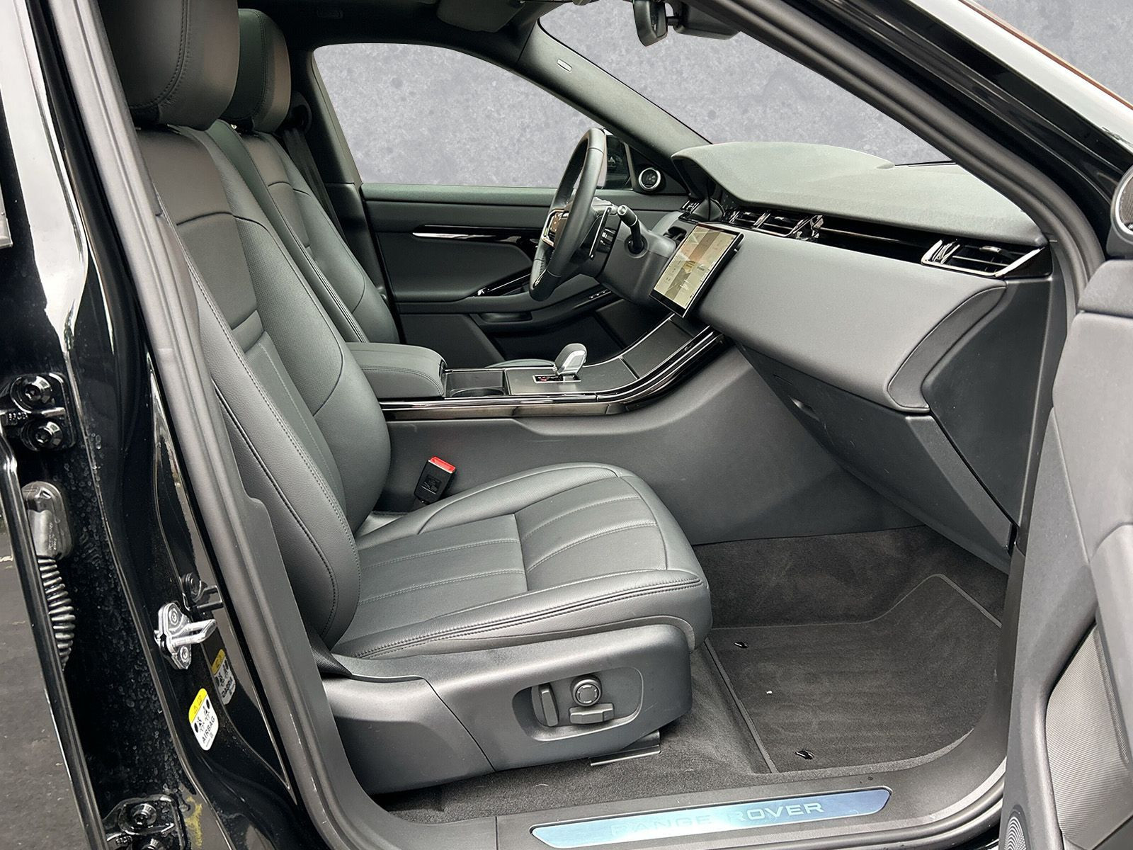 Land Rover - Range Rover Evoque_3