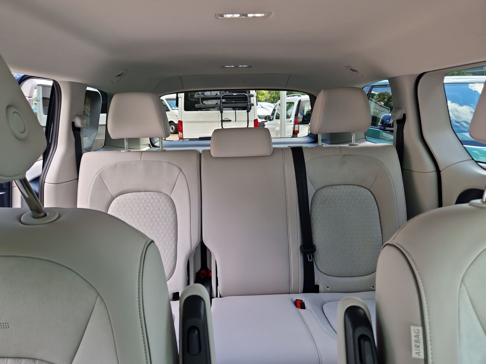 Volkswagen - ID. Buzz_10