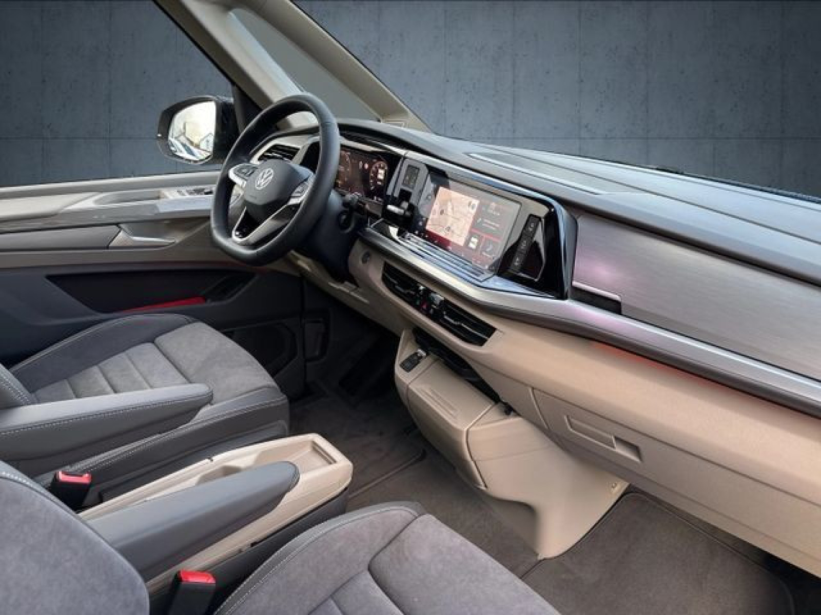 Volkswagen - Multivan_13