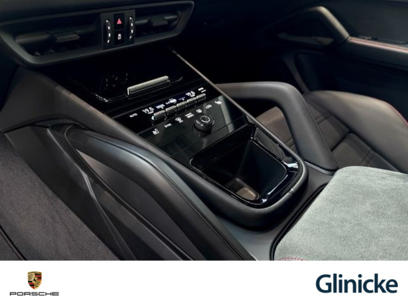 Porsche - Cayenne_23