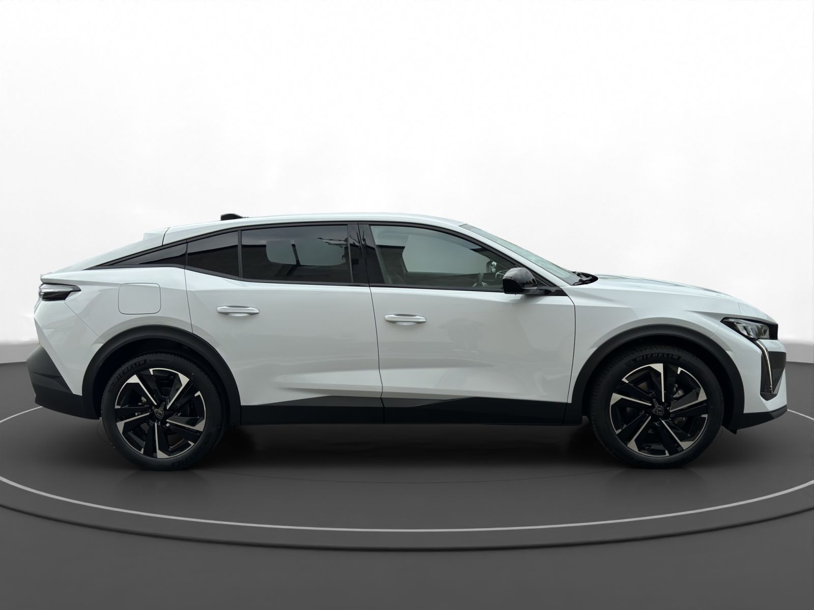 Peugeot - 408_6