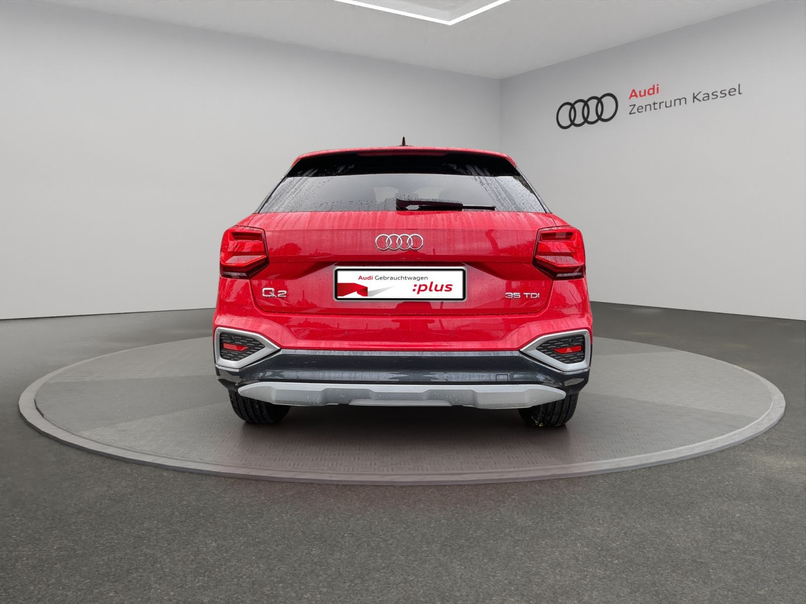 Audi - Q2_6